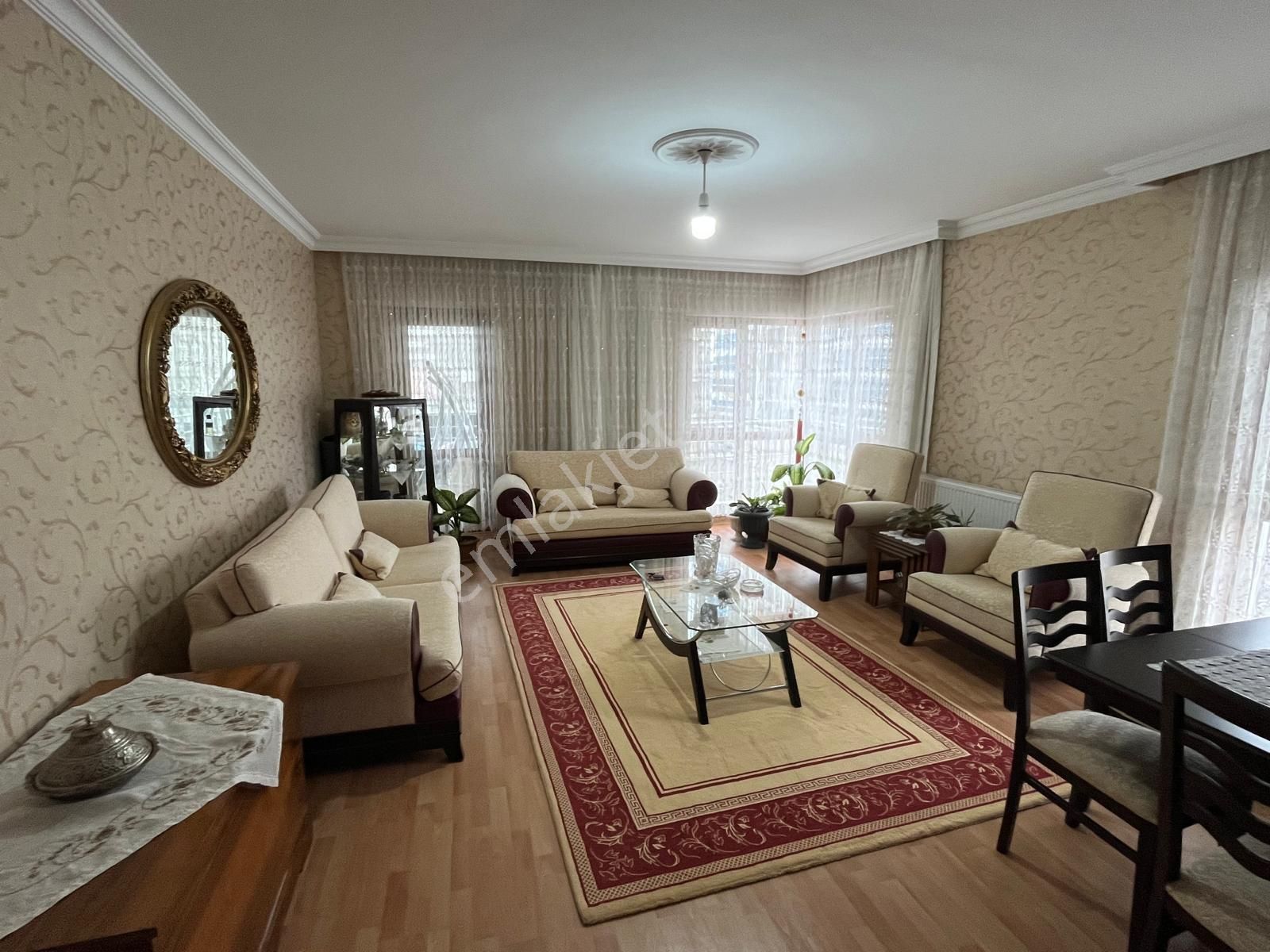 Pursaklar Mehmet Zengin Emlak'tan Hastane Yakını 4.kat 3+1 Sitede Daire - Görsel 11