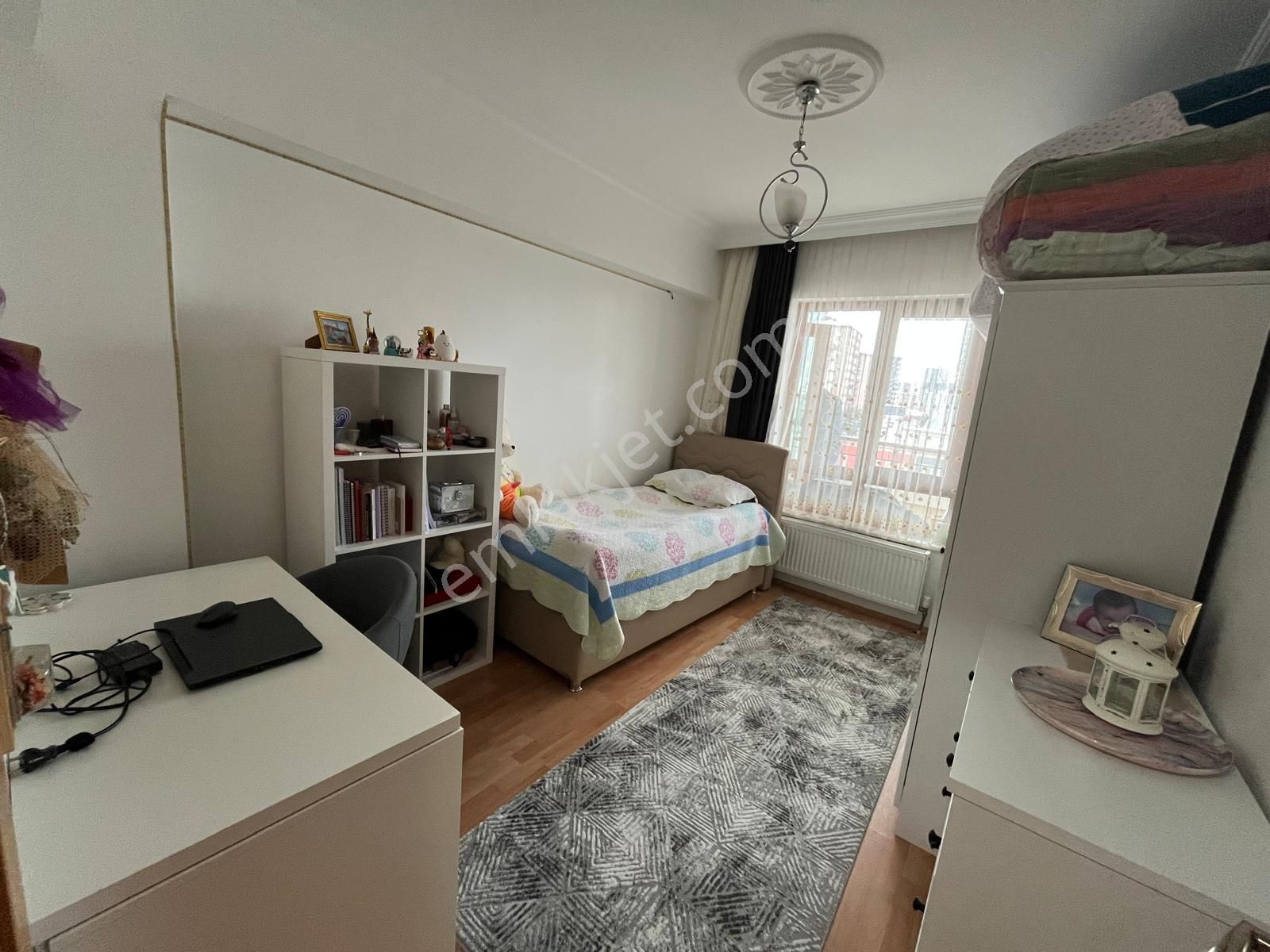 Pursaklar Mehmet Zengin Emlak'tan Hastane Yakını 4.kat 3+1 Sitede Daire - Görsel 21