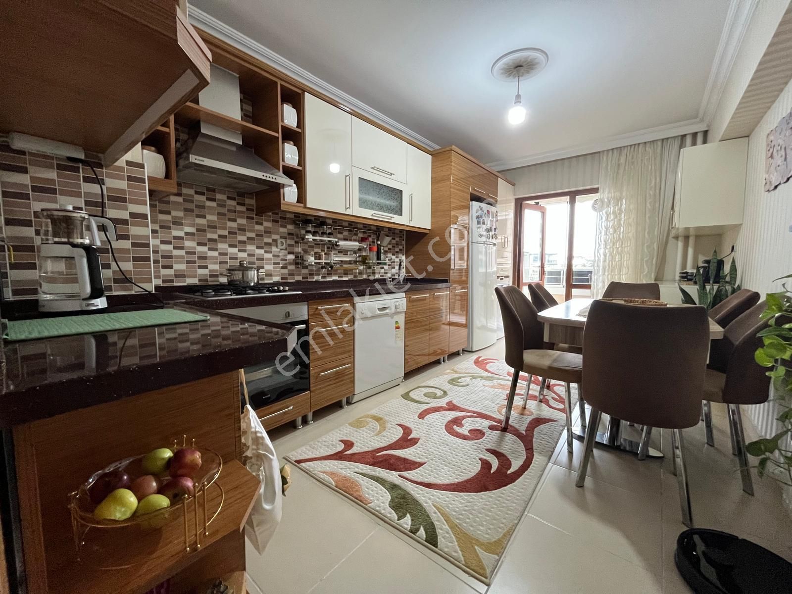 Pursaklar Mehmet Zengin Emlak'tan Hastane Yakını 4.kat 3+1 Sitede Daire - Görsel 8