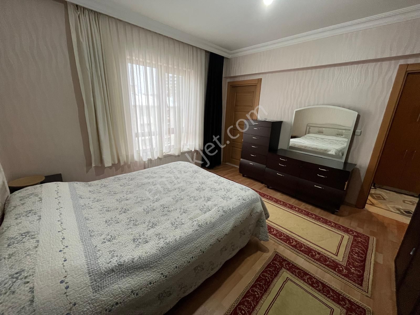 Pursaklar Mehmet Zengin Emlak'tan Hastane Yakını 4.kat 3+1 Sitede Daire - Görsel 26