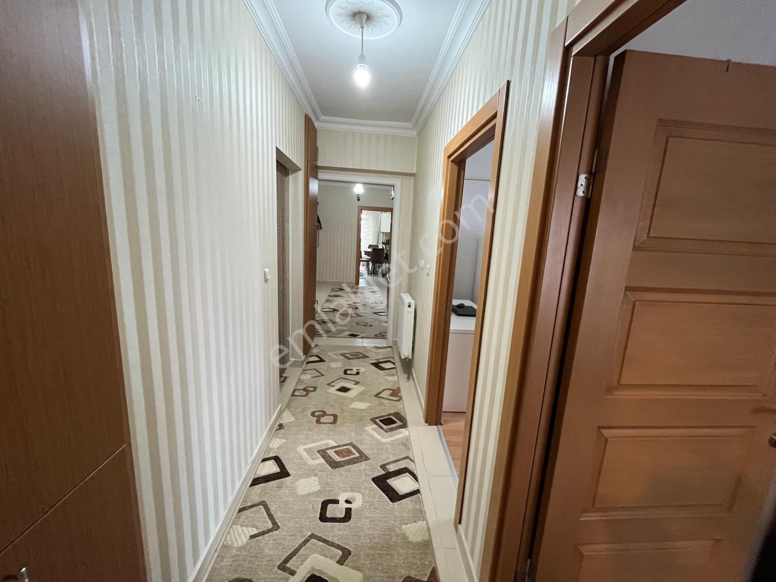 Pursaklar Mehmet Zengin Emlak'tan Hastane Yakını 4.kat 3+1 Sitede Daire - Görsel 29