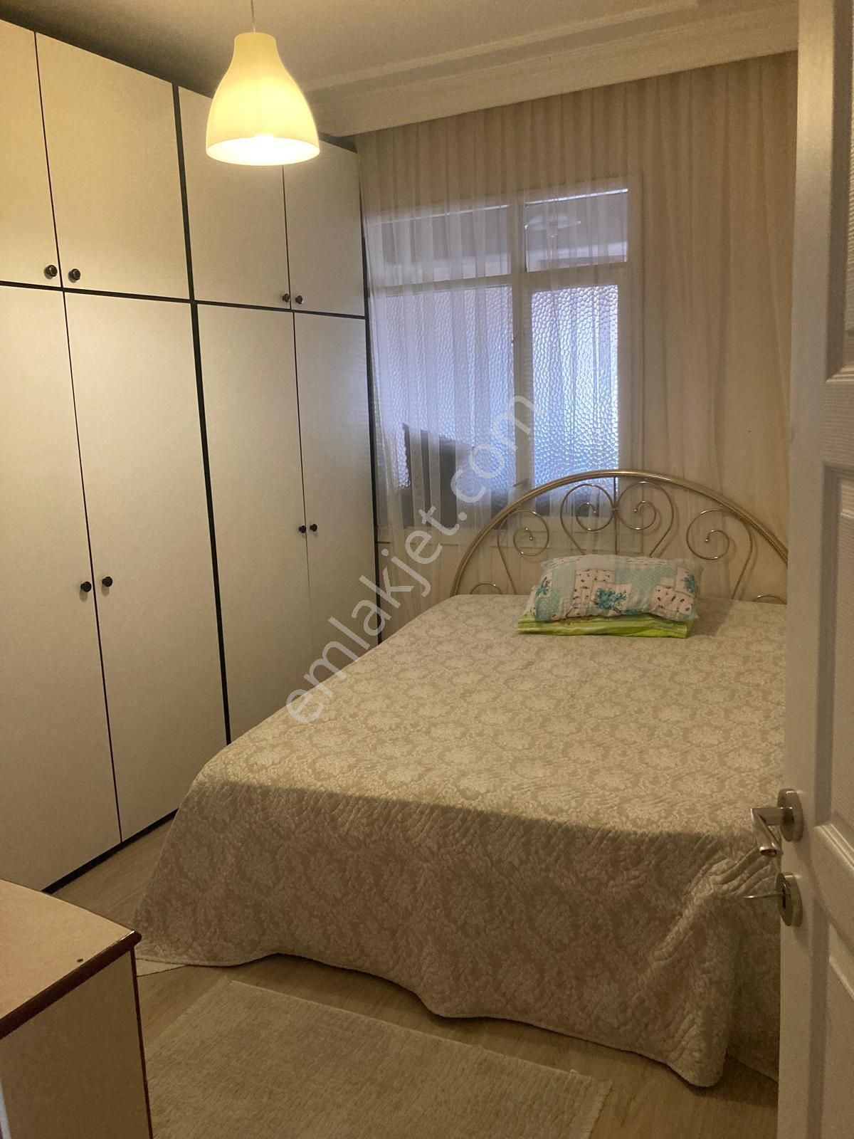Beyazıt Mahallesinde Kiralık 2+1 Daireler - Görsel 2