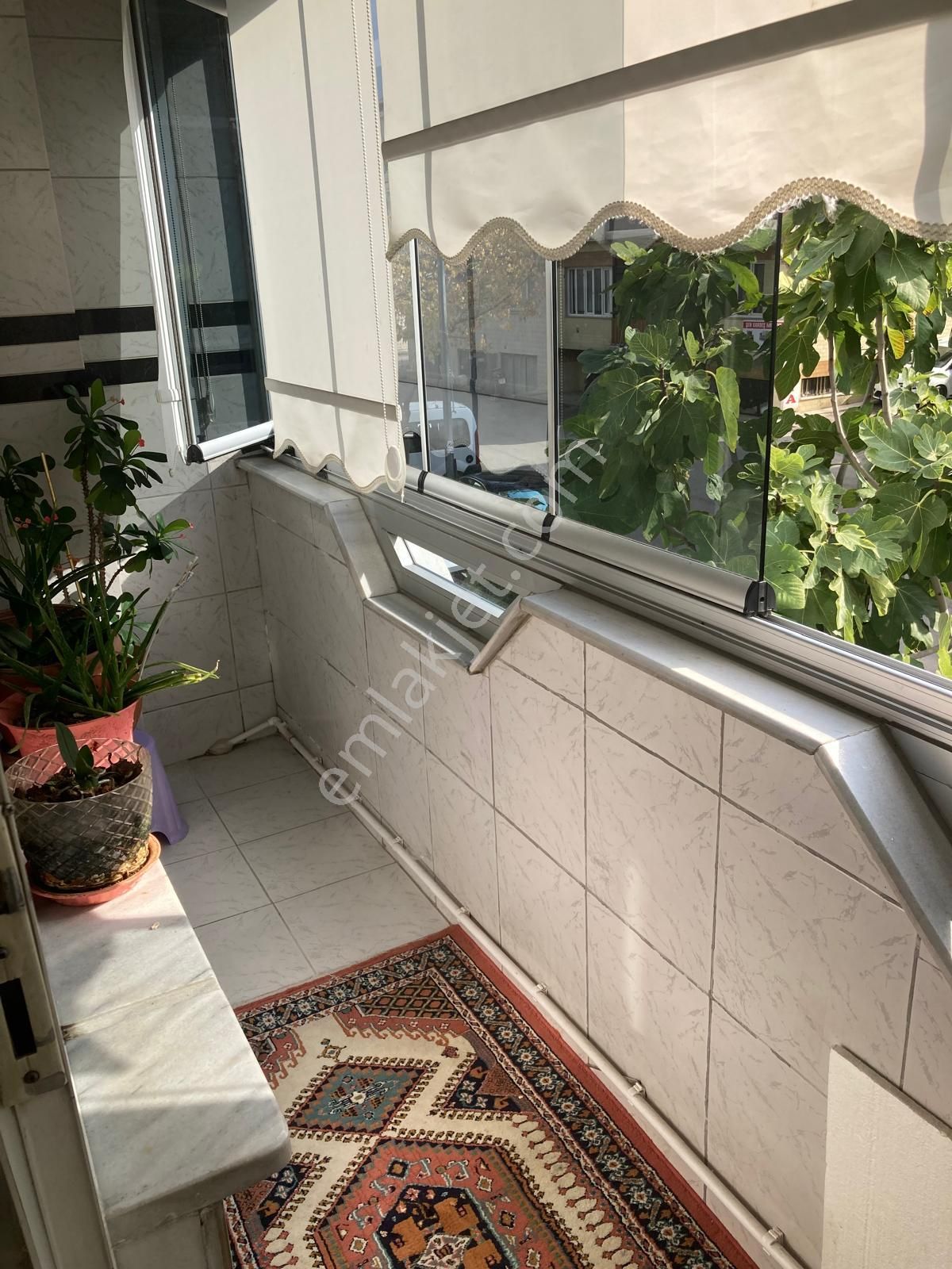 Beyazıt Mahallesinde Kiralık 2+1 Daireler - Görsel 10