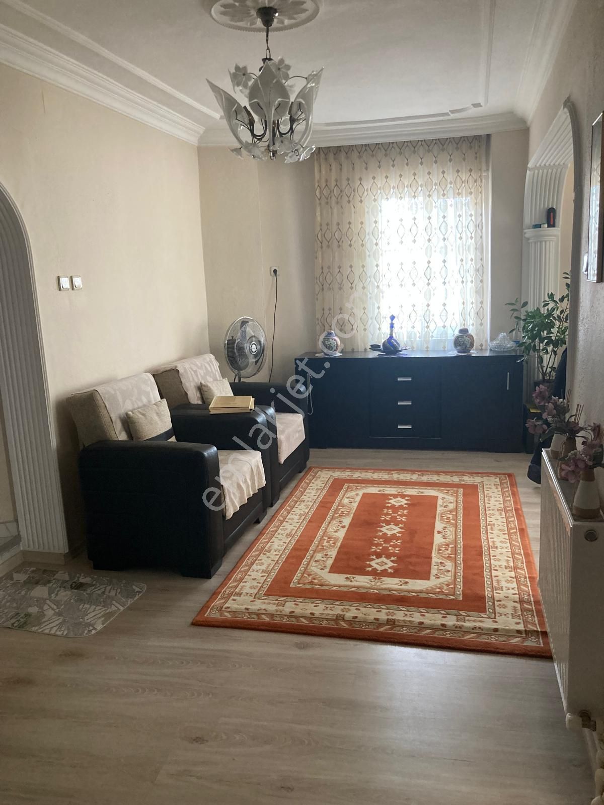 Beyazıt Mahallesinde Kiralık 2+1 Daireler - Görsel 11