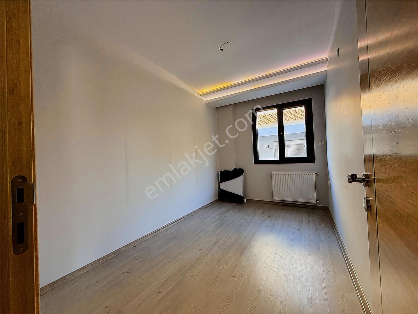Buca Belediyesi Yanı Arakat Kiralık Daire - Görsel 8