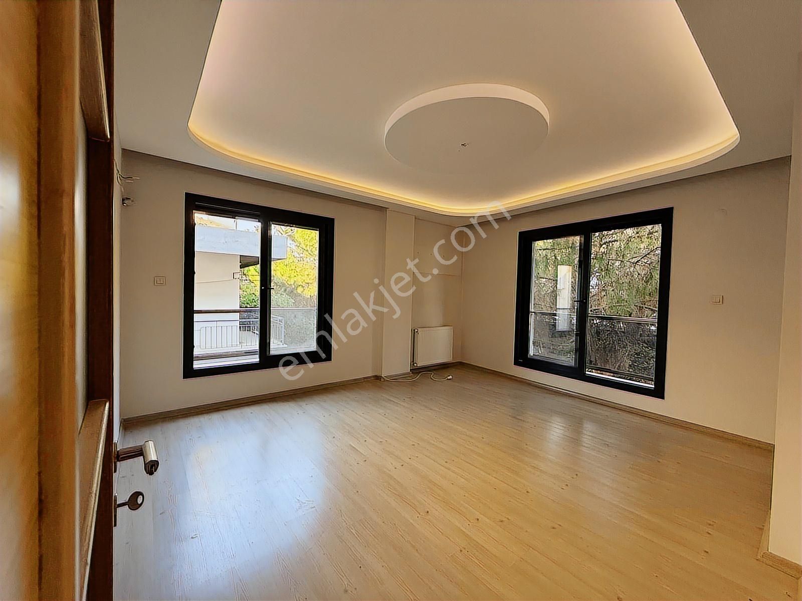 Buca Belediyesi Yanı Arakat Kiralık Daire