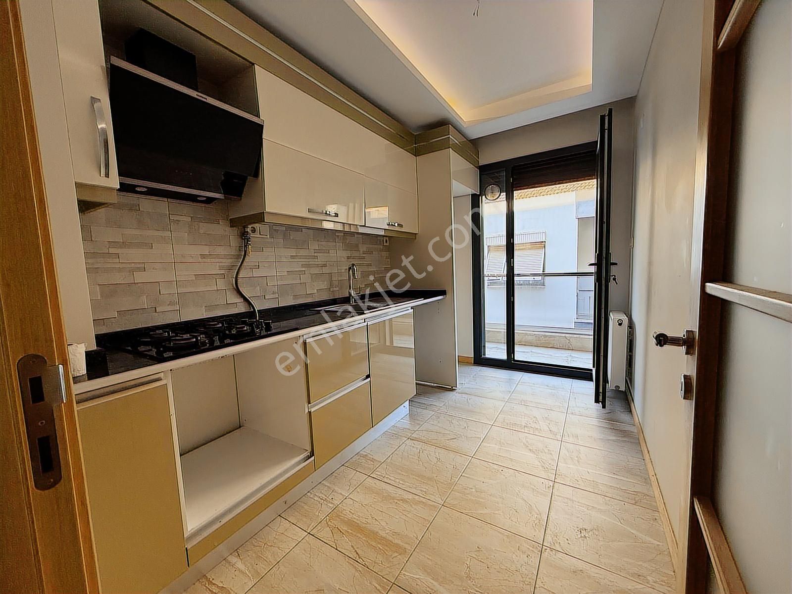 Buca Belediyesi Yanı Arakat Kiralık Daire - Görsel 5