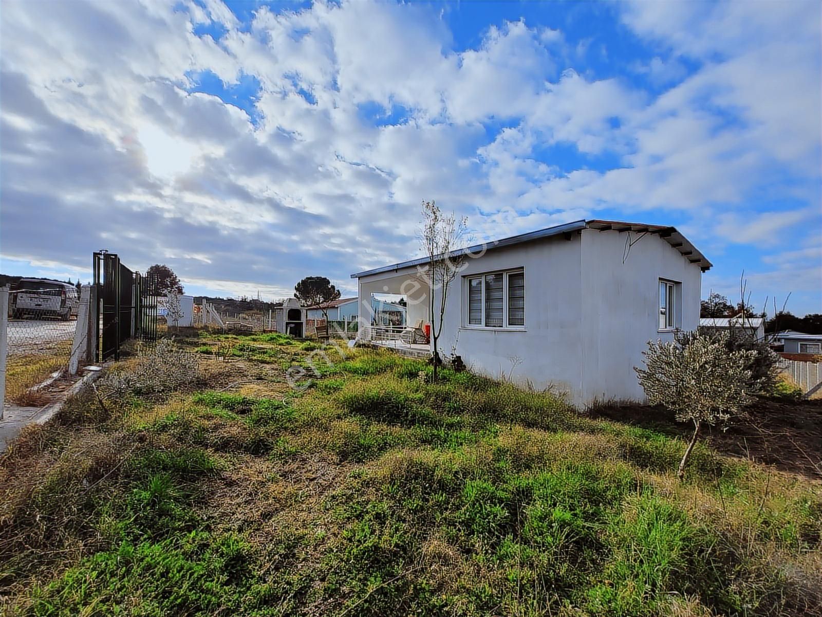 Torbalı Ve Buca Sınırı Köy İçinde Satılık Tarla Ve Ev - Görsel 8