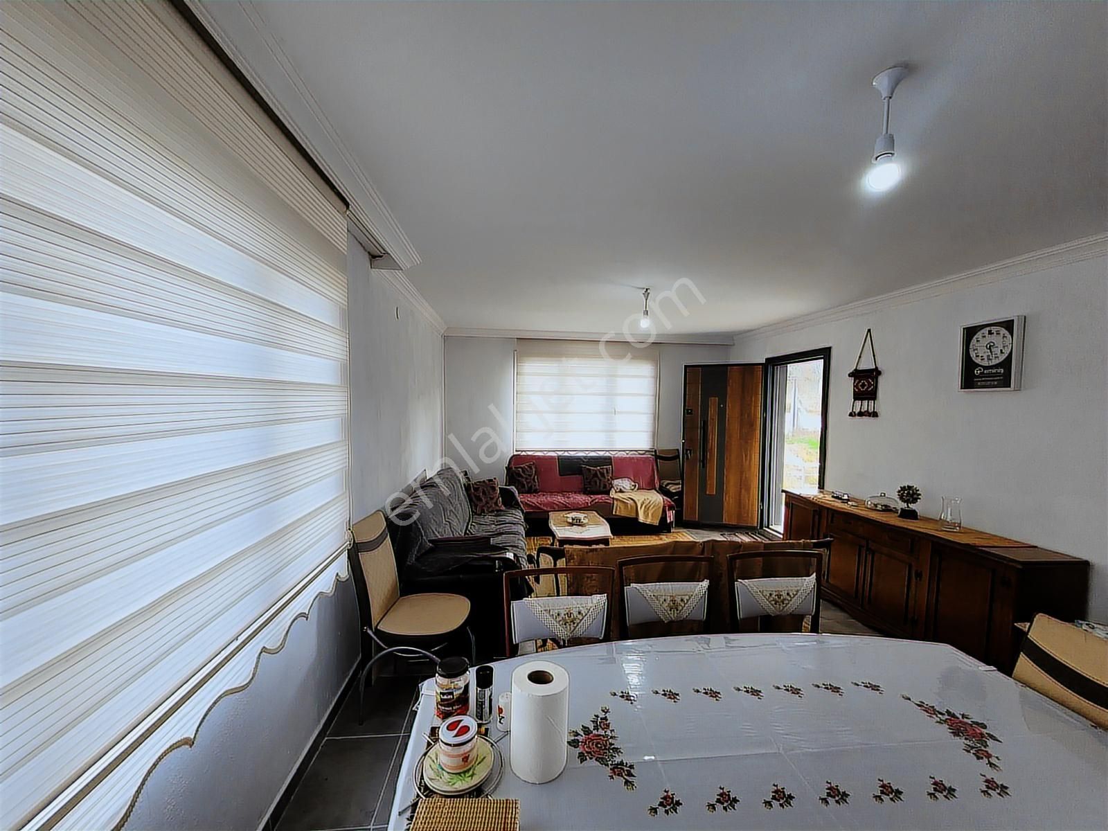 Torbalı Ve Buca Sınırı Köy İçinde Satılık Tarla Ve Ev - Görsel 19