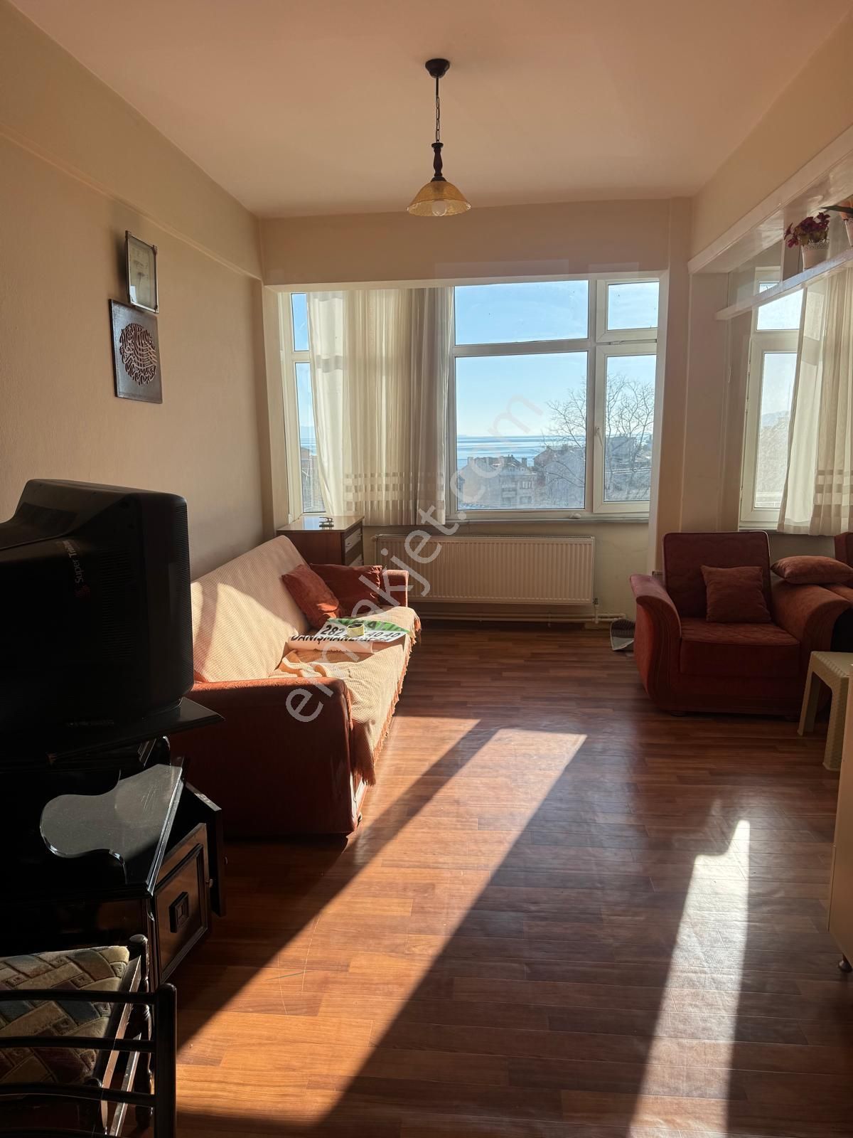 Tekirdağ Süleymanpaşa Çiflikönü Mahallesi Deniz Manzaralı Eşyalı Kiralık Daire
