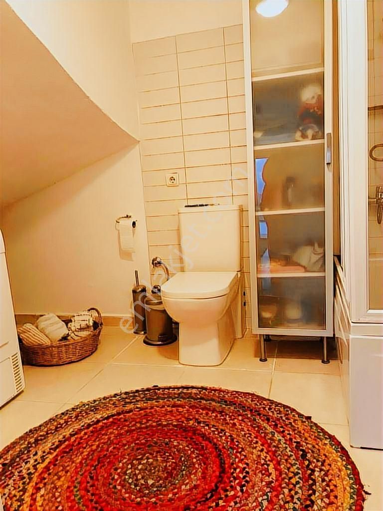 Seferıhısar Sığacık'ta Havuzlu Ve Bahçelı Gırış Kat - Görsel 5