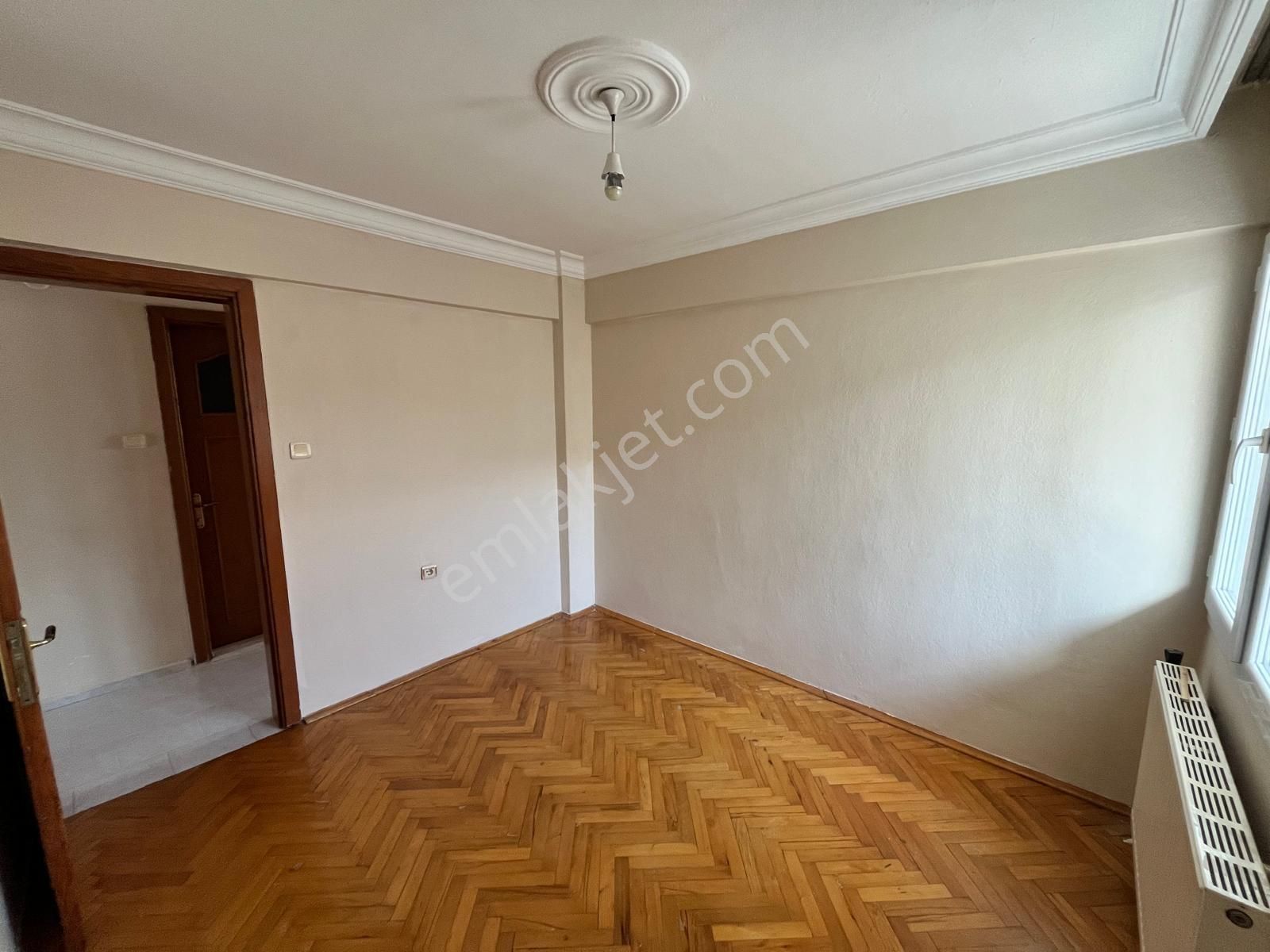 Remax Arma'dan Buca Barış Mah. Kiralık 3+1 Doğalgazlı Daire - Görsel 4