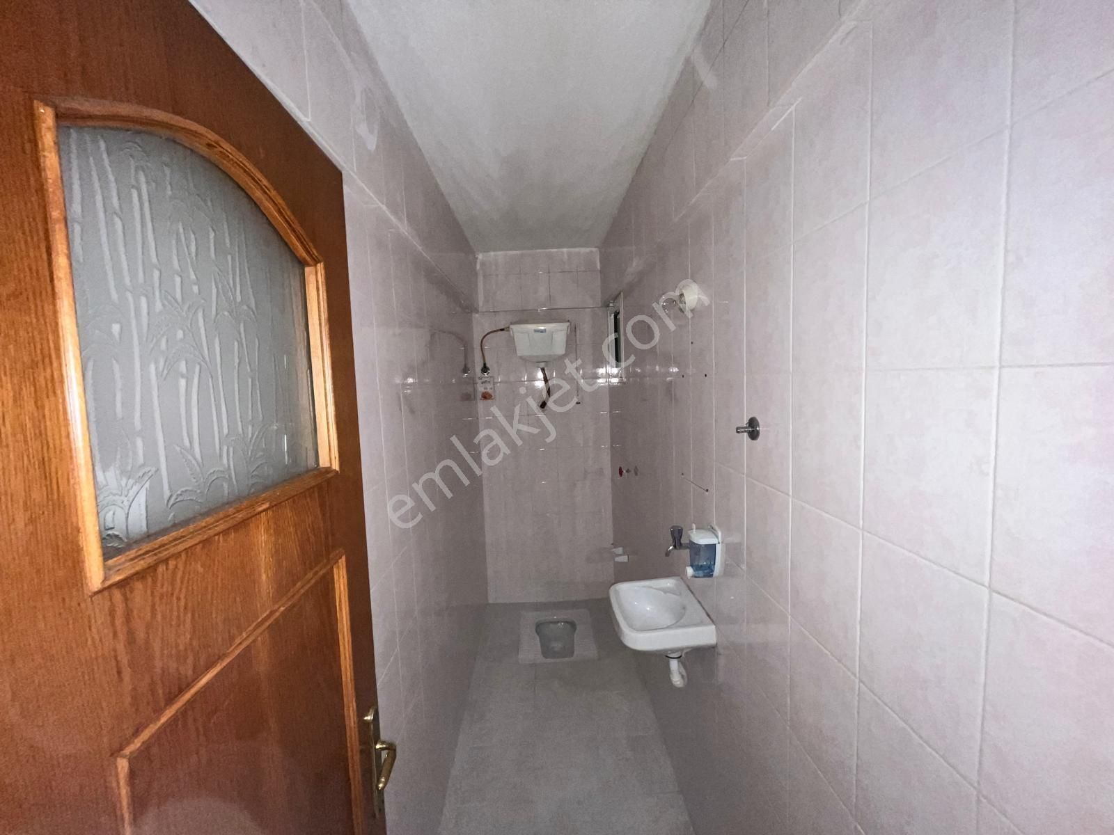 Remax Arma'dan Buca Barış Mah. Kiralık 3+1 Doğalgazlı Daire - Görsel 12