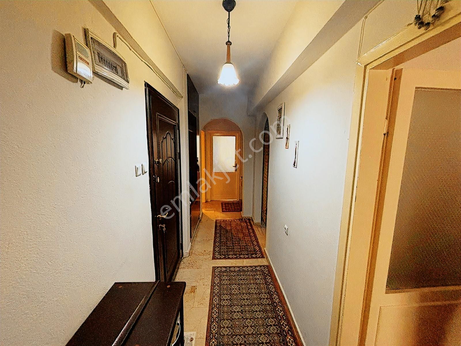 Remax Arma'dan Buca Hürriyet.mh İzbana Yakın Geniş 3+1 Daire - Görsel 11