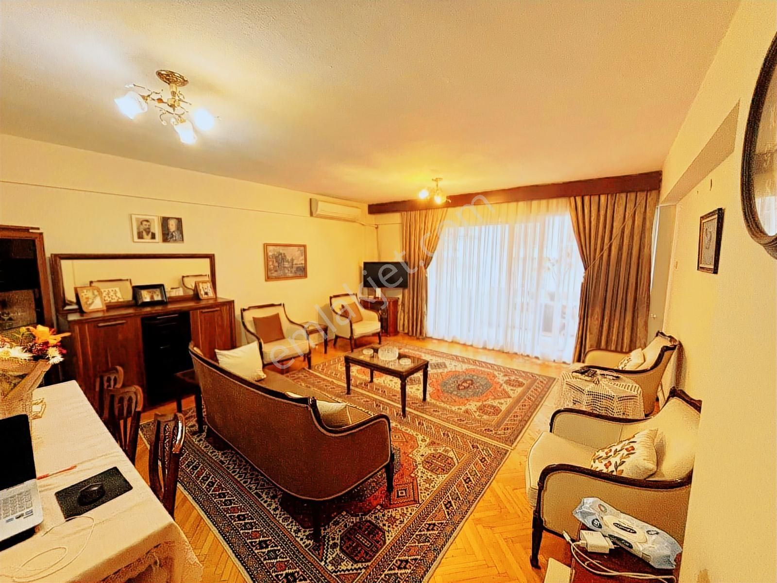 Remax Arma'dan Buca Hürriyet.mh İzbana Yakın Geniş 3+1 Daire - Görsel 8