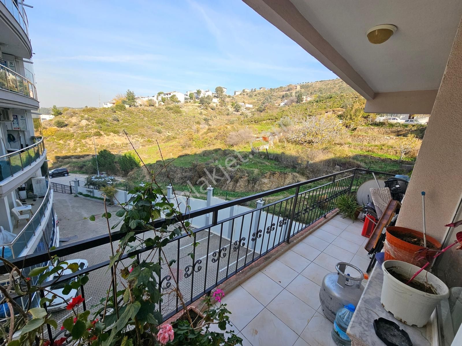 Remax Armadan Balçova Çetin Emeç Mah. Arakat Satılık 2+1 Daire - Görsel 12