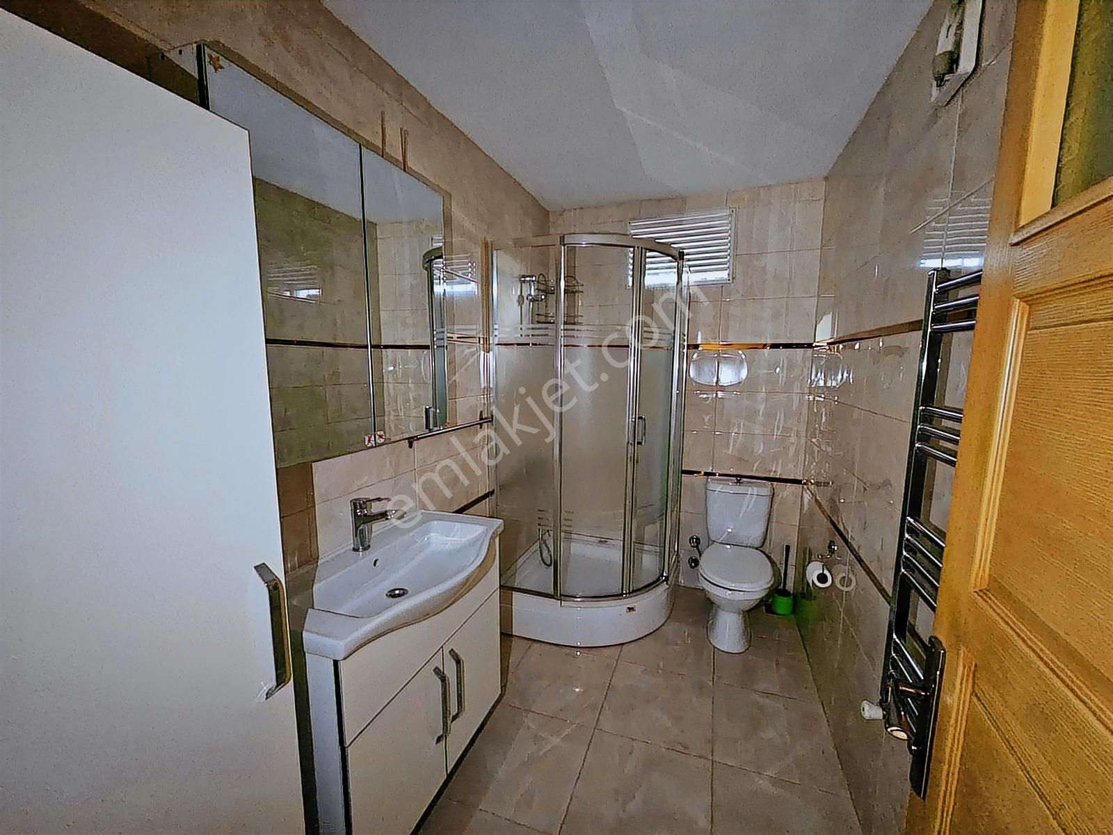 Remax Arma'dan Buca Menderes Mah. Kiralık 2+1 Daire Doğalgazlı - Görsel 4