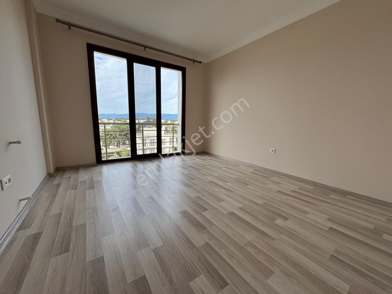 Gömeç Karaağaç'ta Havuzlu Sitede Satılık Deniz Manzaralı 3+1 Villa - Görsel 16