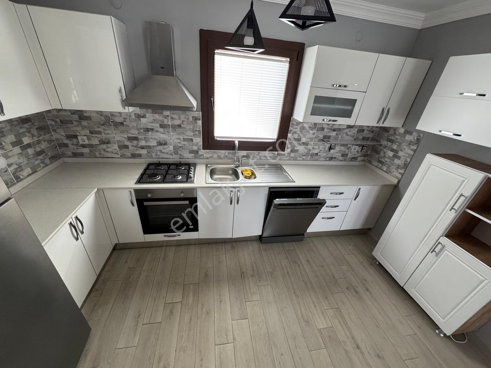 Gömeç Karaağaç'ta Havuzlu Sitede Satılık Deniz Manzaralı 3+1 Villa - Görsel 12