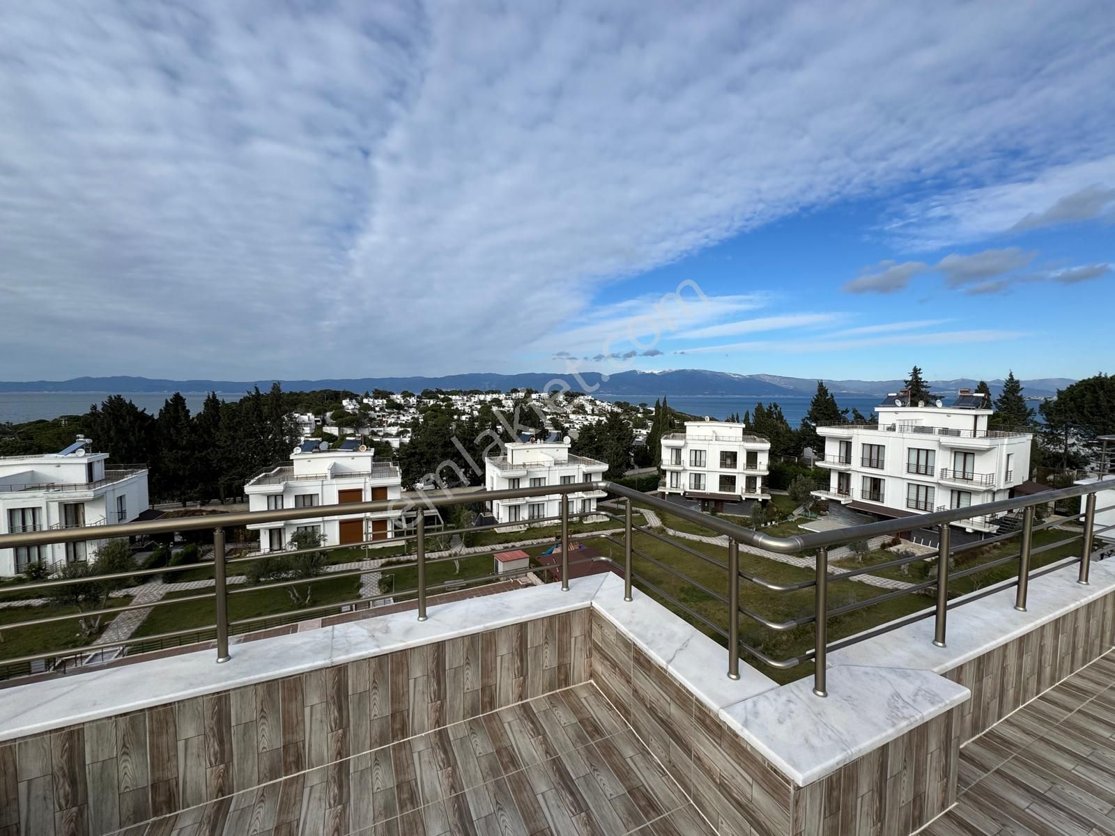 Gömeç Karaağaç'ta Havuzlu Sitede Satılık Deniz Manzaralı 3+1 Villa - Görsel 24