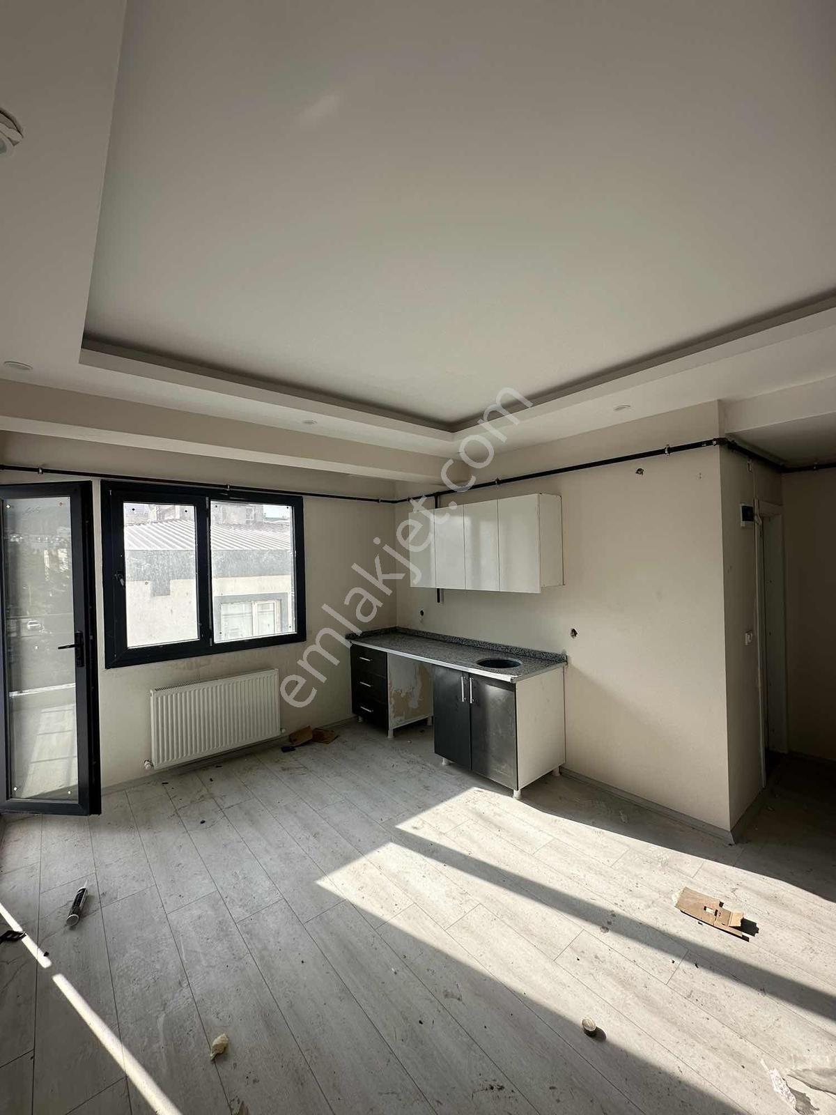 Sürer Emlak'tan Satılık Sıfır 1+1 Daire'miz