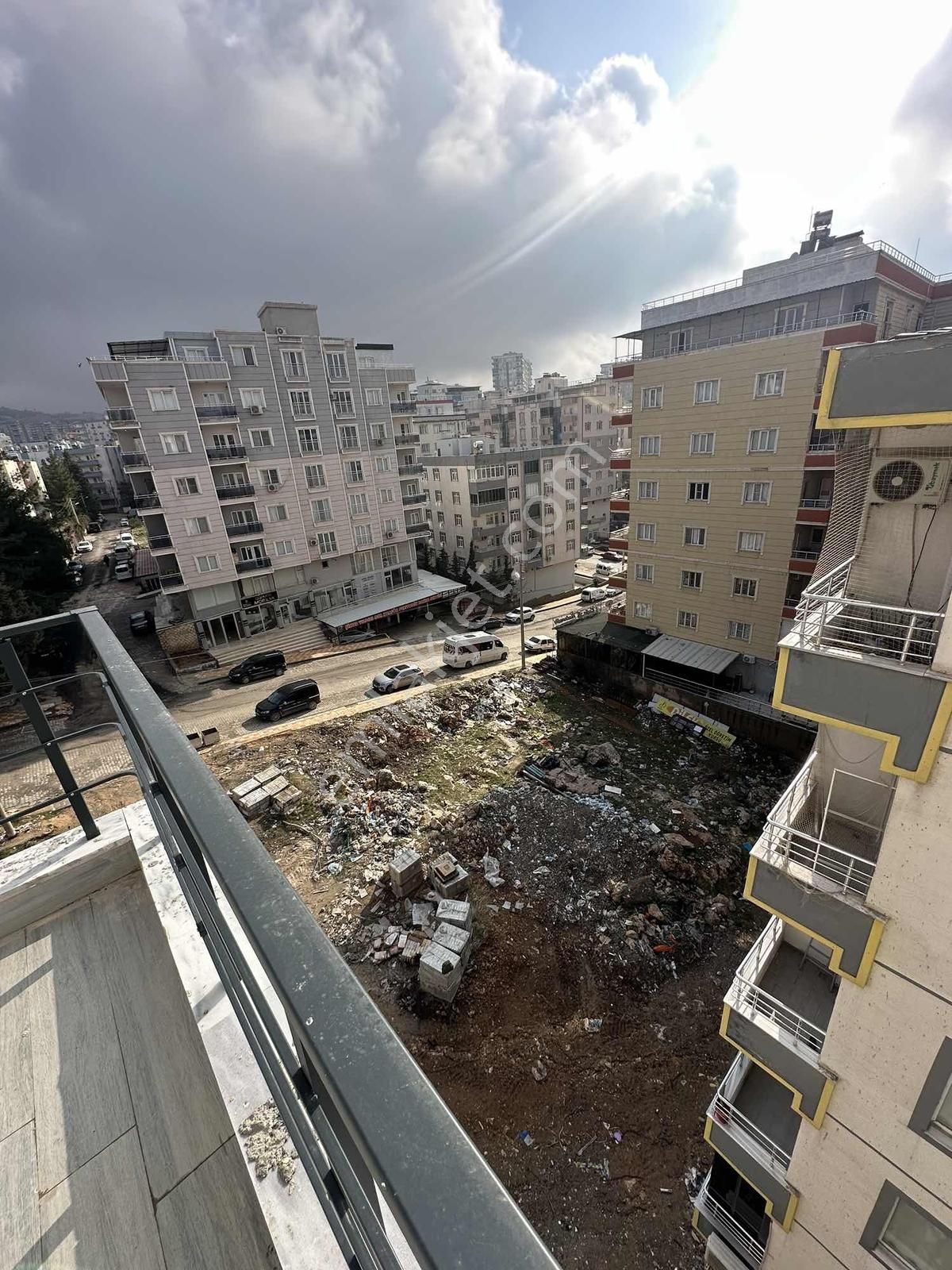 Sürer Emlak'tan Satılık Sıfır 1+1 Daire'miz - Görsel 4