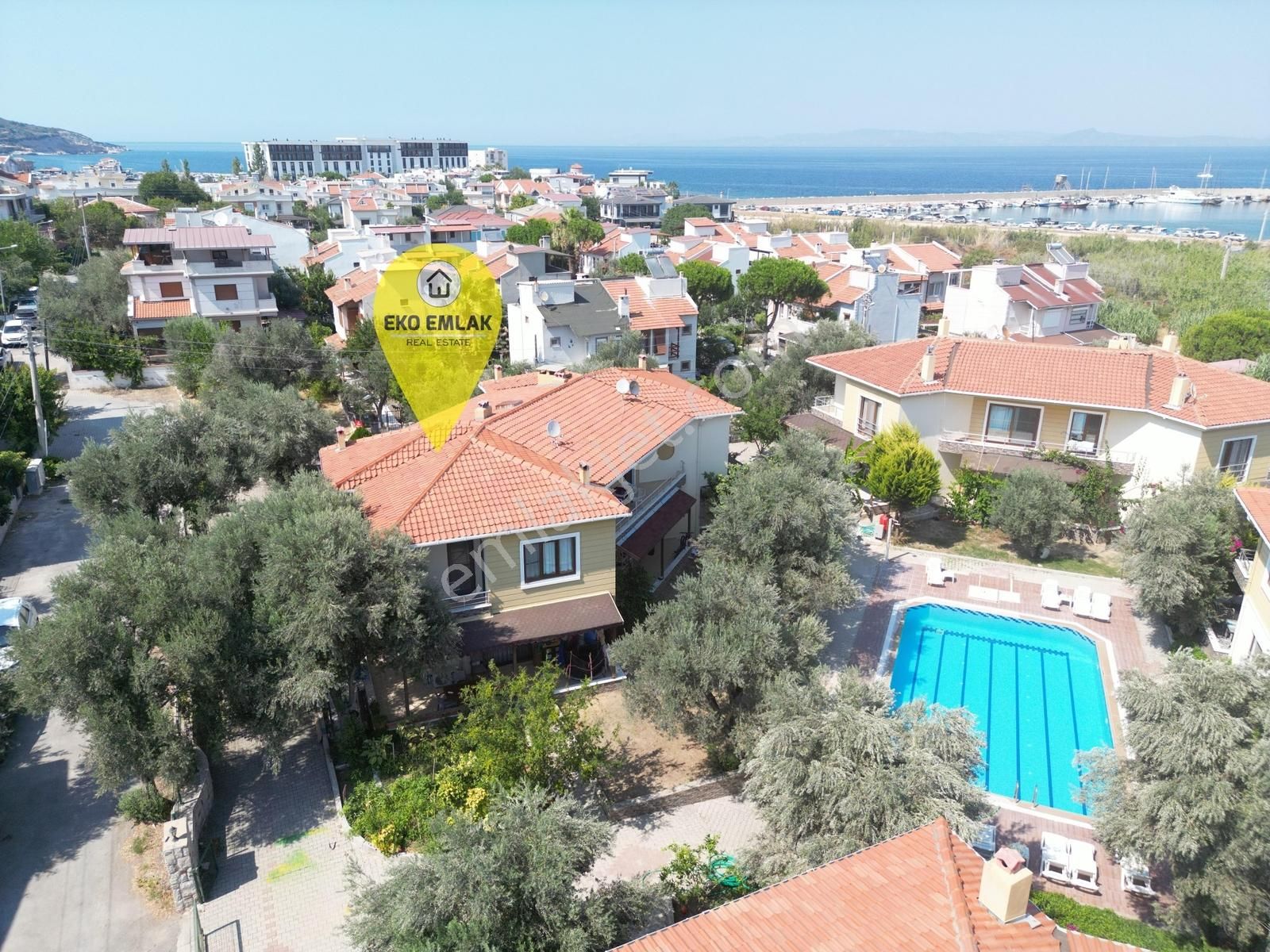 Eko Emlaktan Mordoğan Liman Mevkii Havuzlu Sitede 3+1 Villa