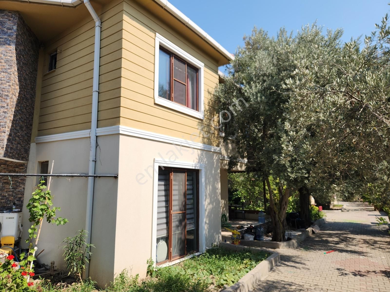 Eko Emlaktan Mordoğan Liman Mevkii Havuzlu Sitede 3+1 Villa - Görsel 14