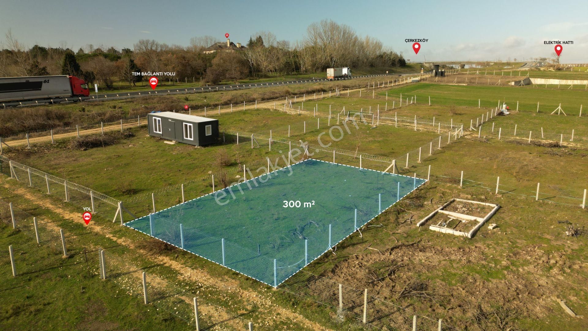 Silivri Büyükçavuşlu'da Tem Bağlantı Yoluna Cephe 300 M² Tarla