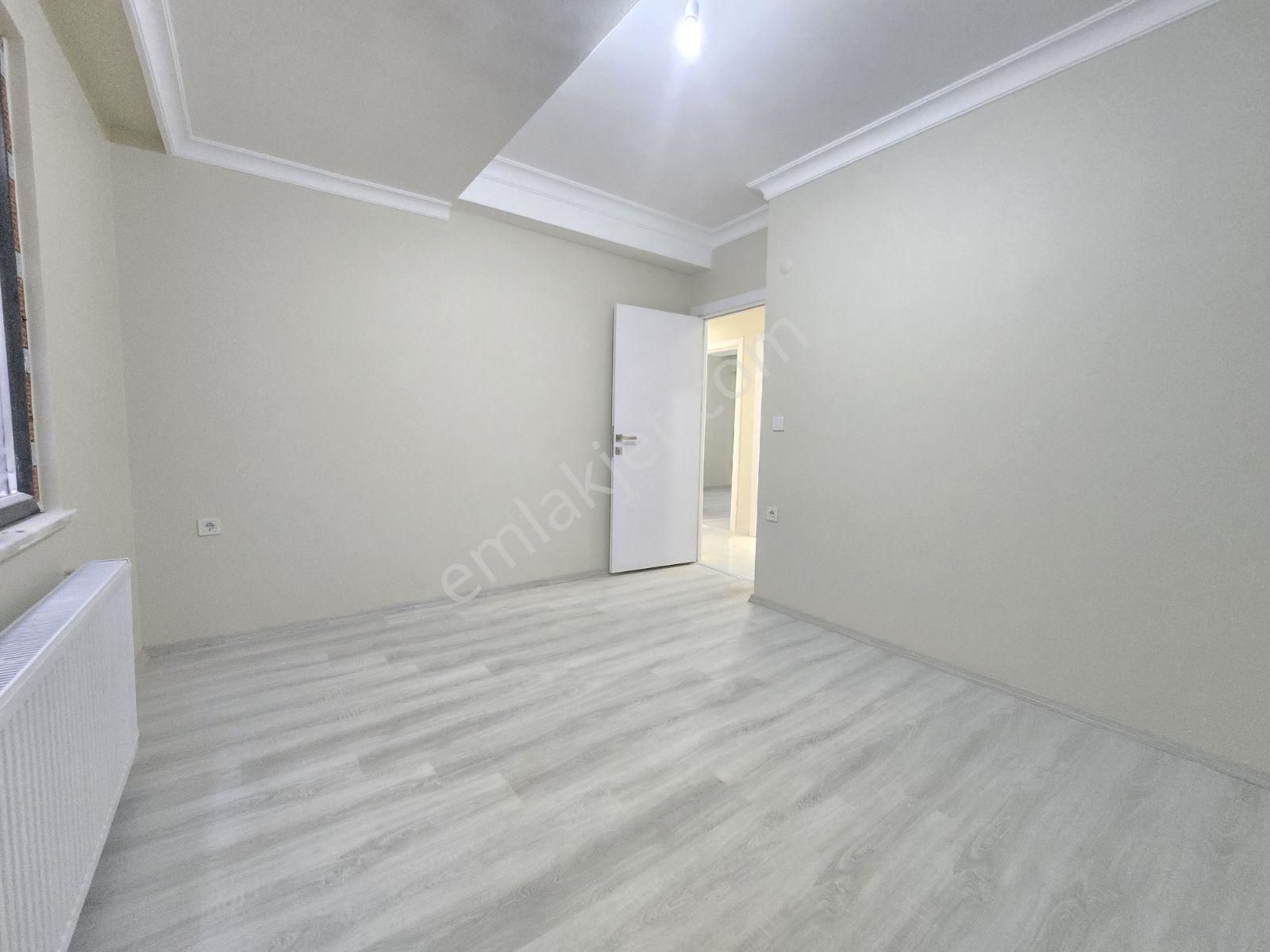 Pusula İnş.tan İsmetpasa Mah Tranvay Yakın 90m2 Yuksek Giriş Kat - Görsel 3