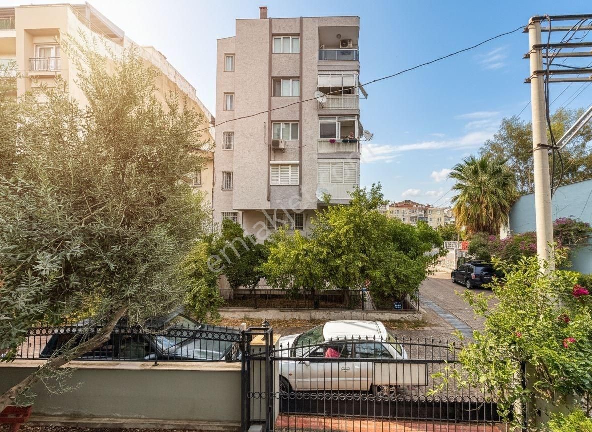 Bahçelievler'de Harika Konumlu 2+1 Satılık - Görsel 14