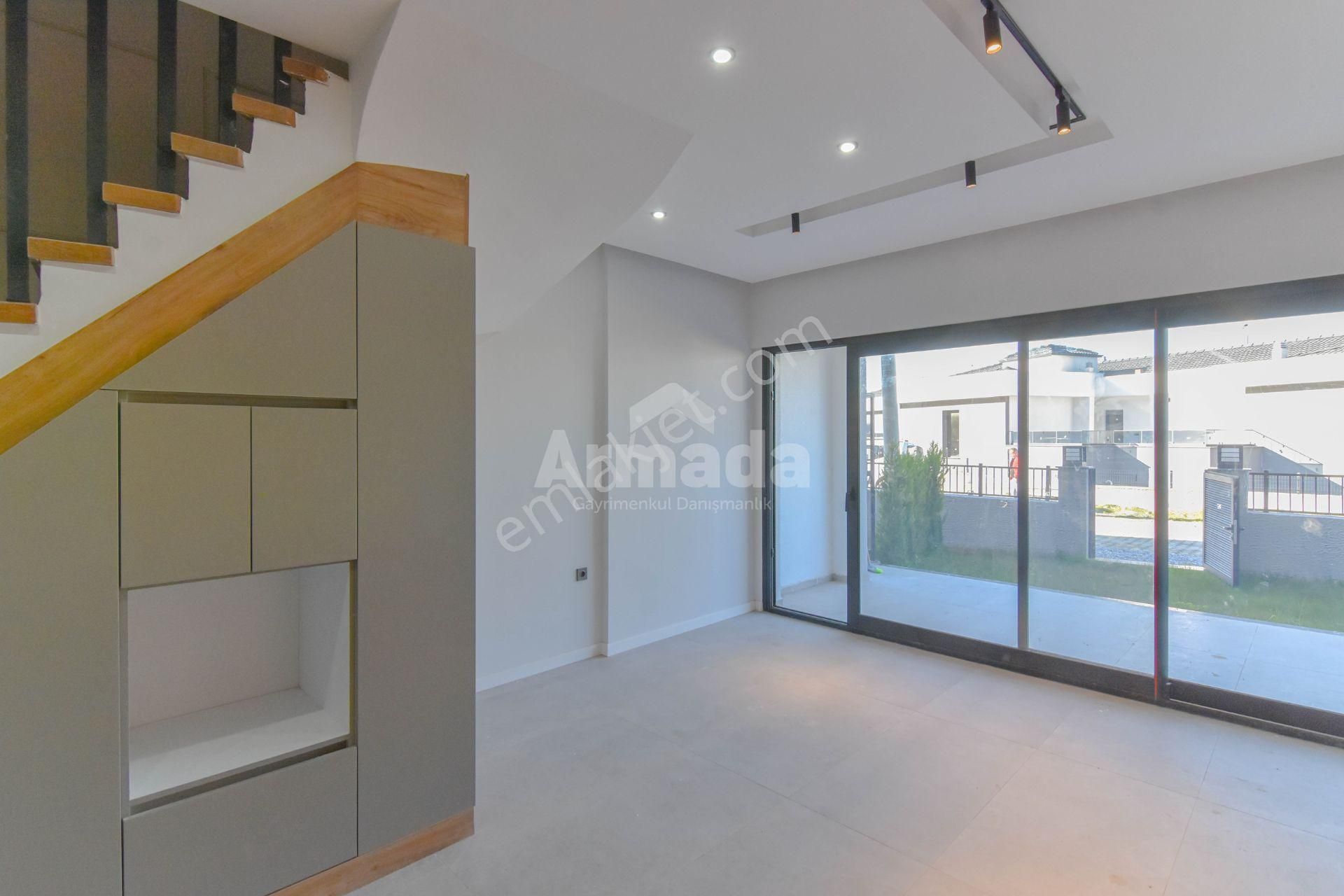 Kuşadası Güzelçamlı'da Deniz Manzaralı Satılık Sıfır Villa - Görsel 14