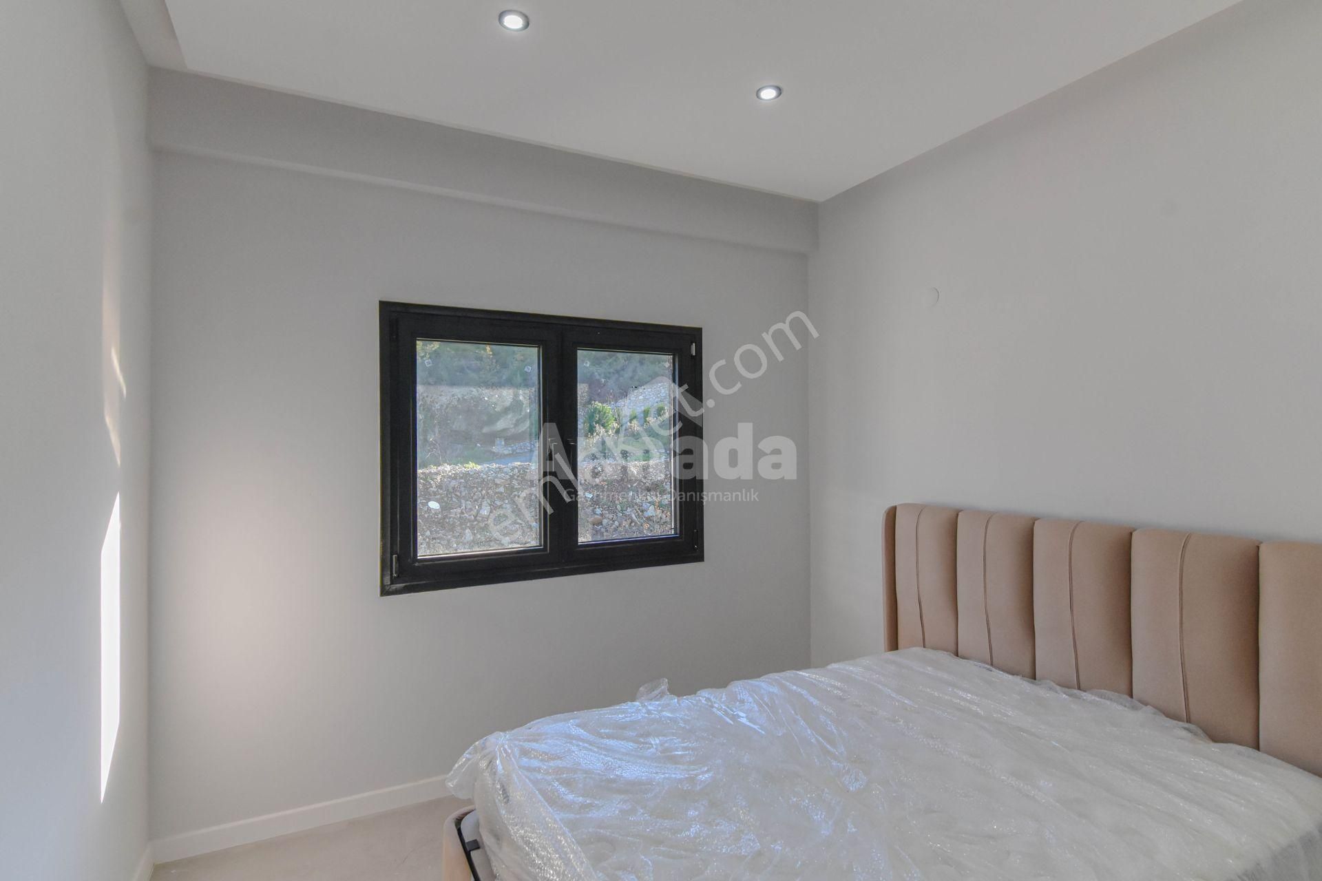 Kuşadası Güzelçamlı'da Deniz Manzaralı Satılık Sıfır Villa - Görsel 20