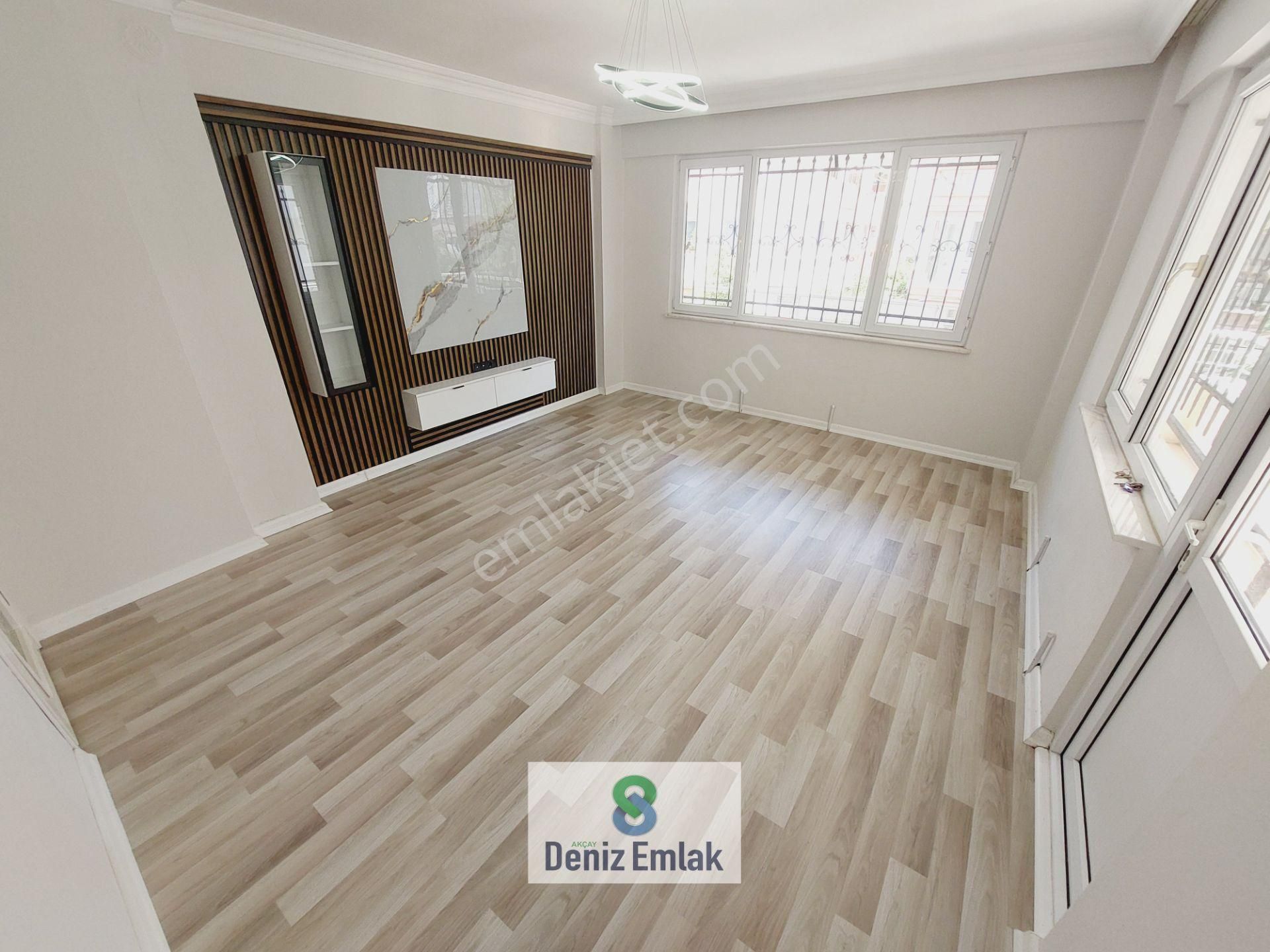 Denizden Akçayda Öncephe Arakat Komple Tadilatlı Satılık 3+1 Daire. - Görsel 13
