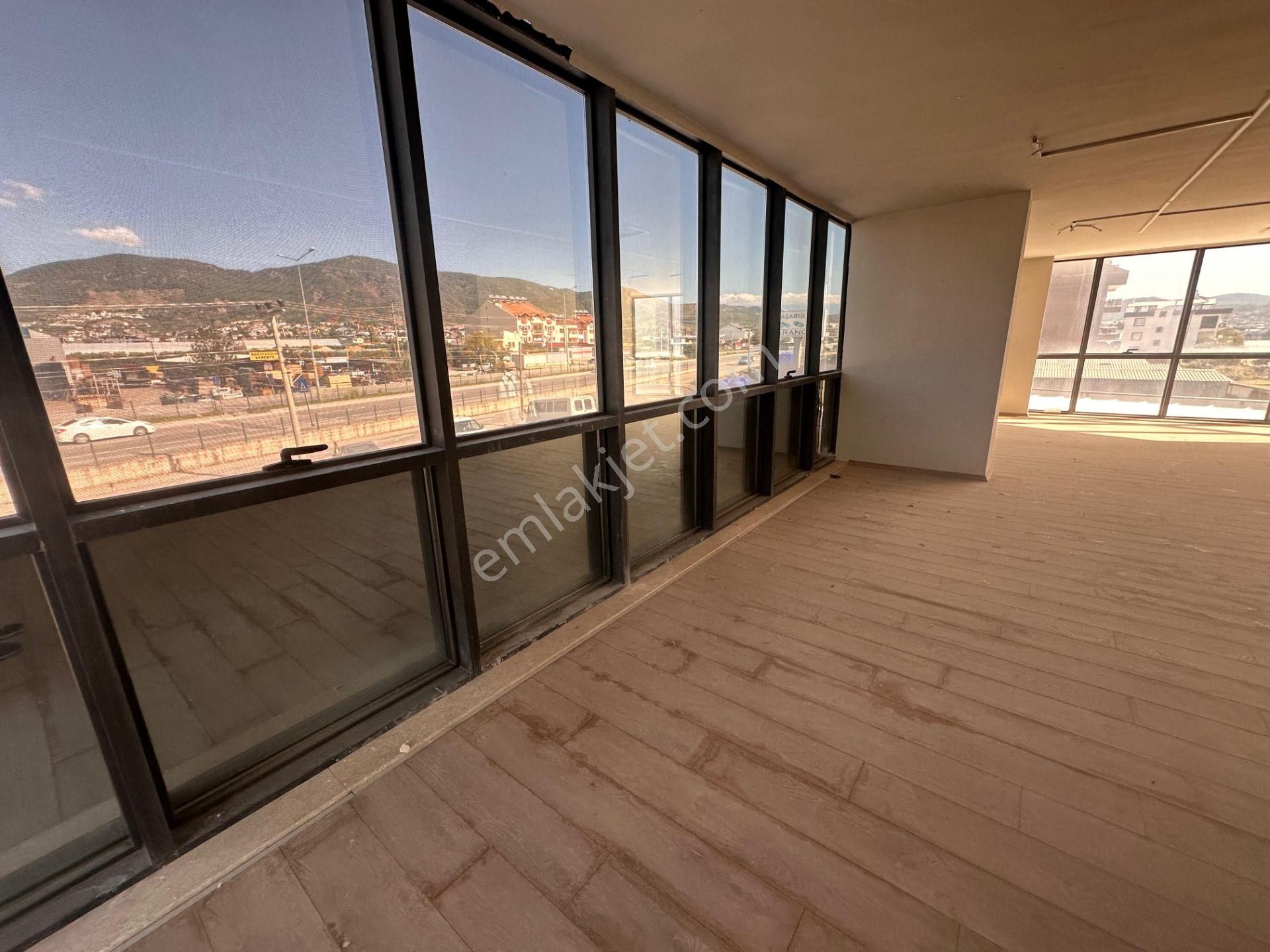 Stop’tan Çevreyolunda Asansörlü Komple Kiralık Bina - Görsel 11