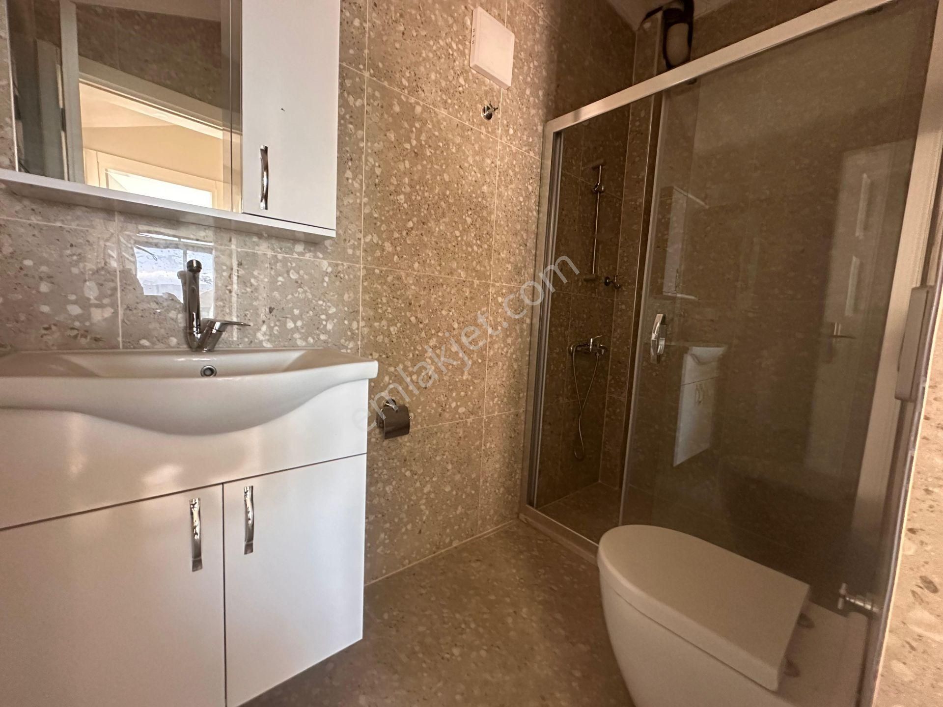 Stop’tan Çevreyolunda Asansörlü Komple Kiralık Bina - Görsel 34