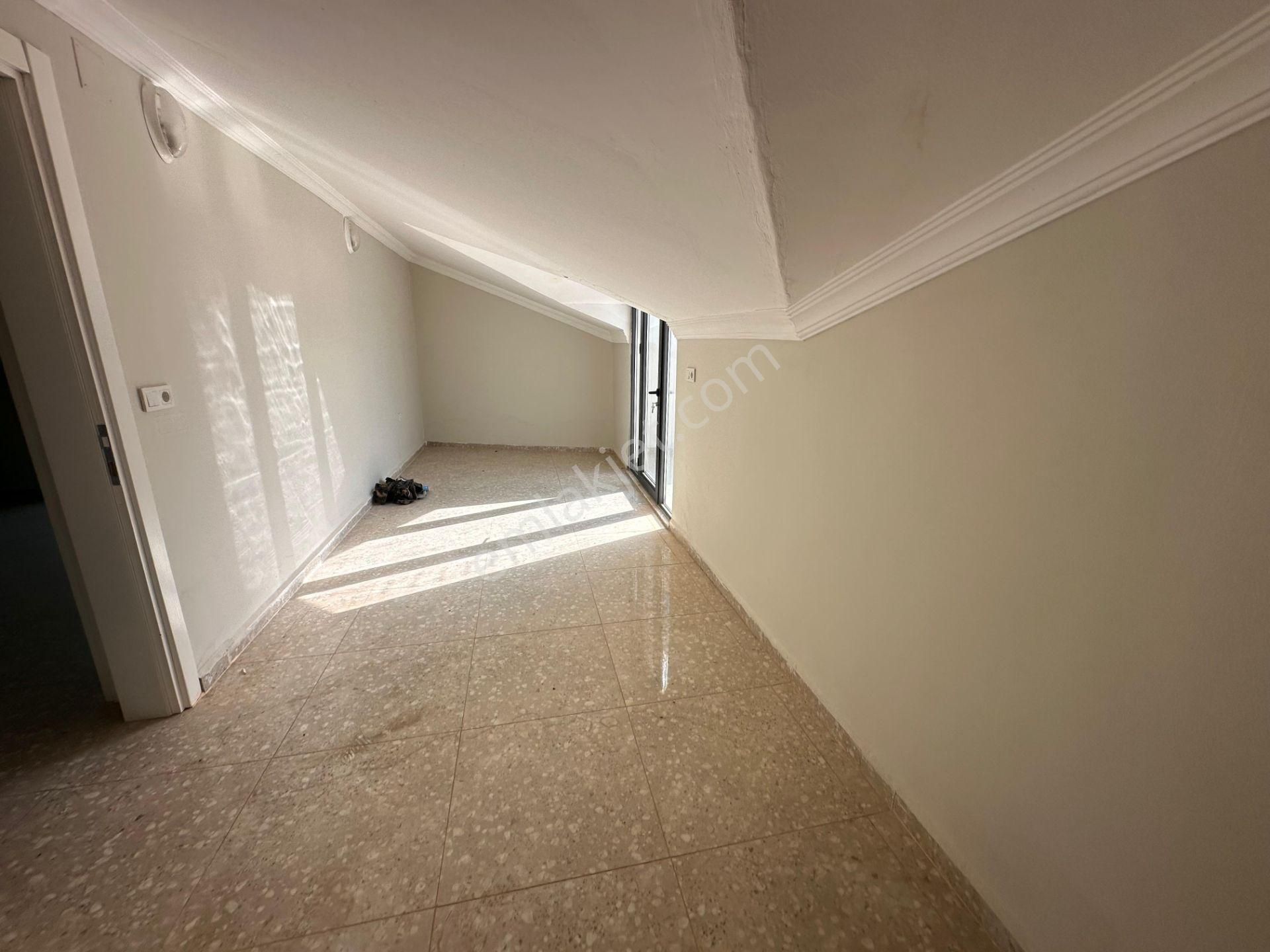 Stop’tan Çevreyolunda Asansörlü Komple Kiralık Bina - Görsel 25