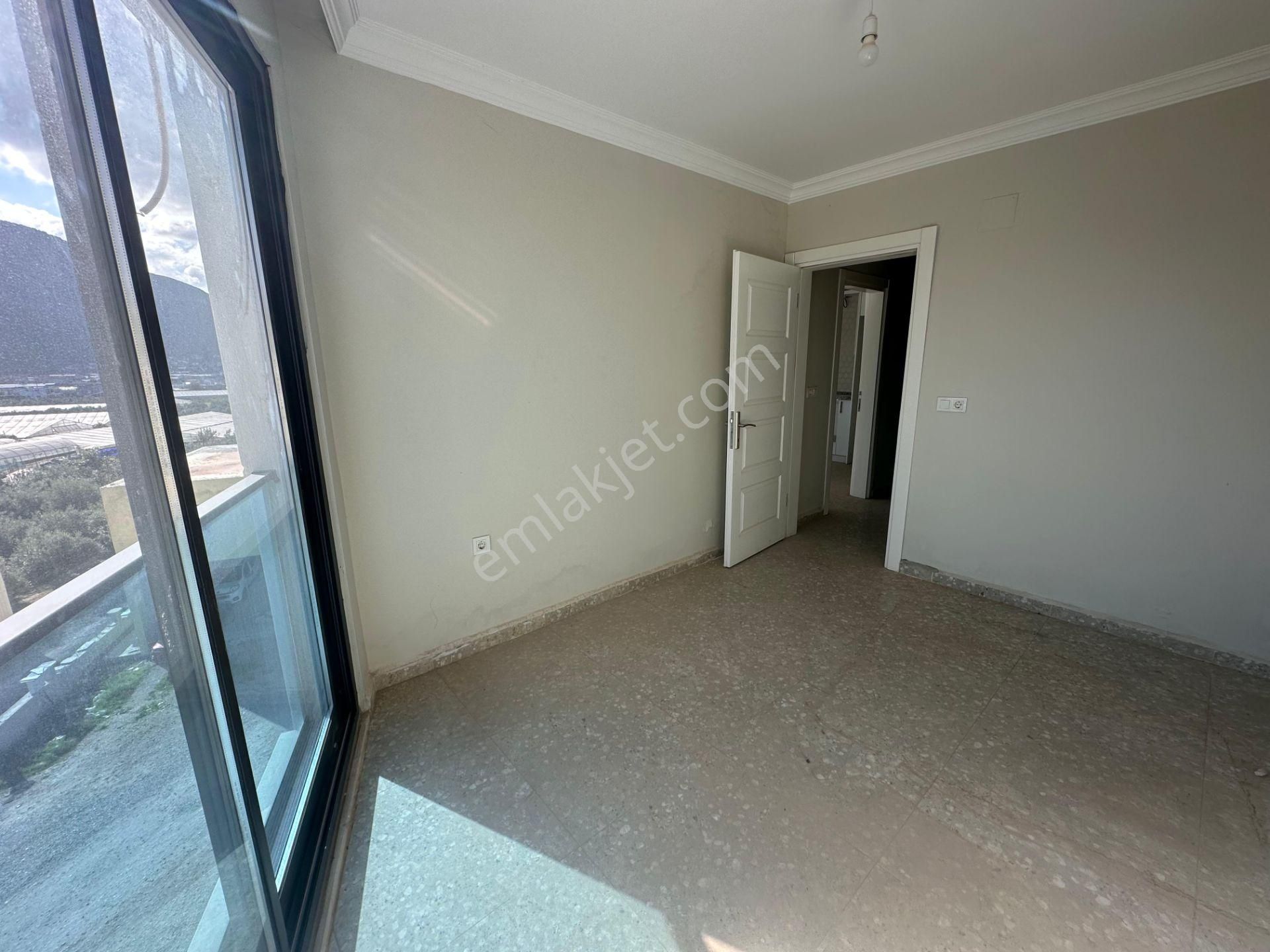 Stop’tan Çevreyolunda Asansörlü Komple Kiralık Bina - Görsel 17