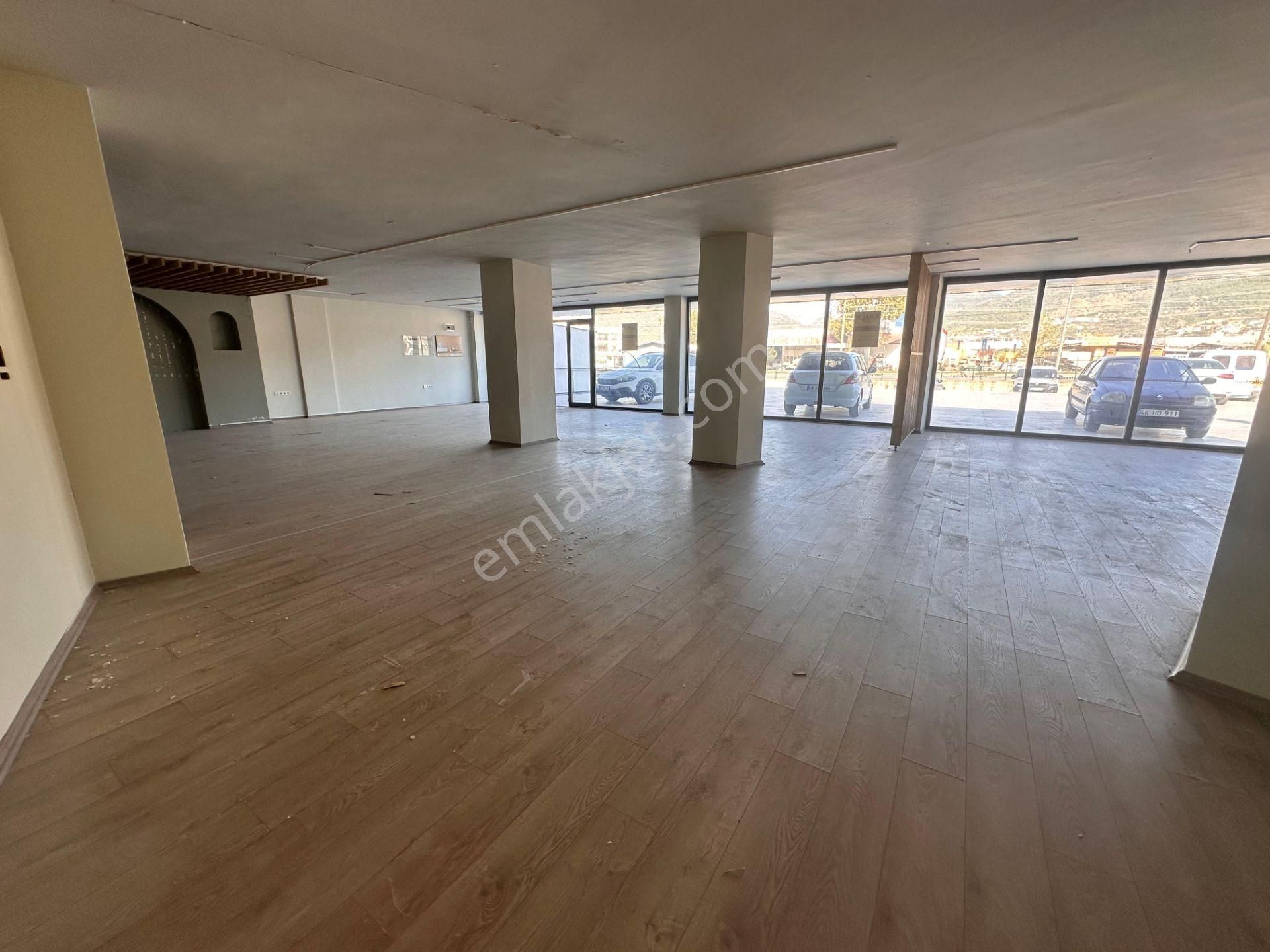 Stop’tan Çevreyolunda Asansörlü Komple Kiralık Bina - Görsel 8