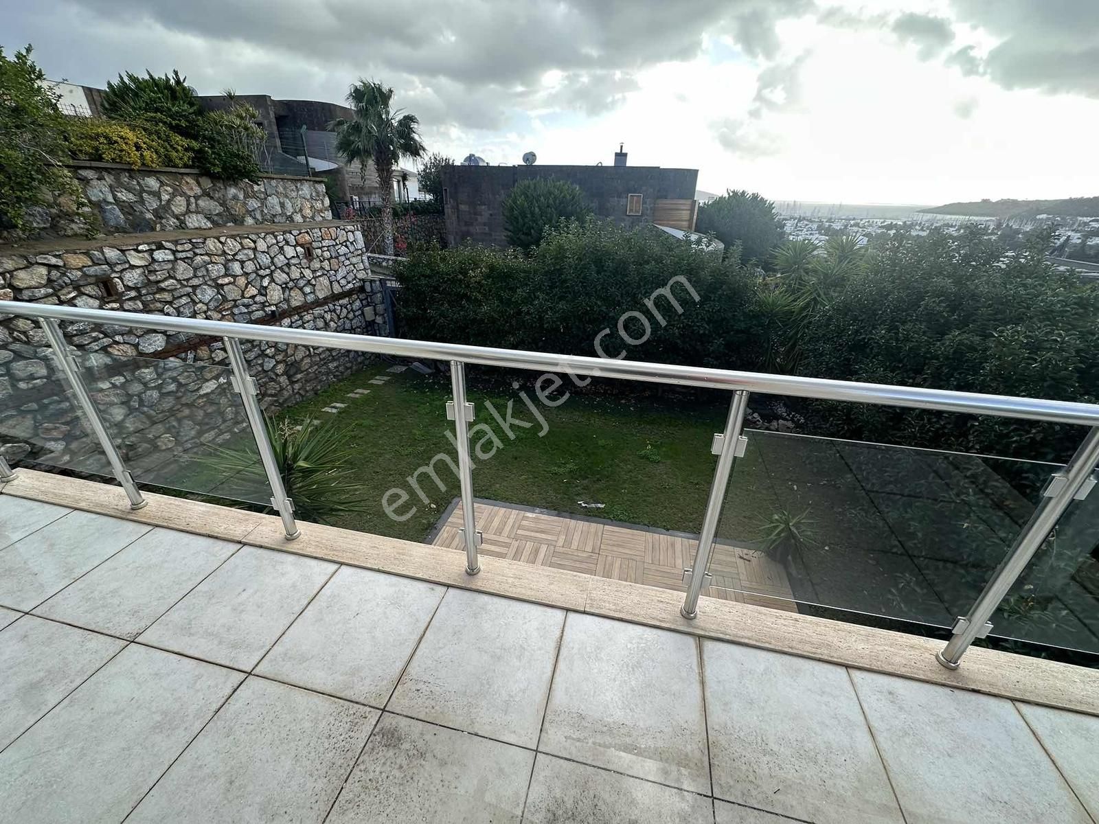 Bodrum Merkez Satılık Mustakil Deniz Ve Kale Manzaralı Dubleks - Görsel 22