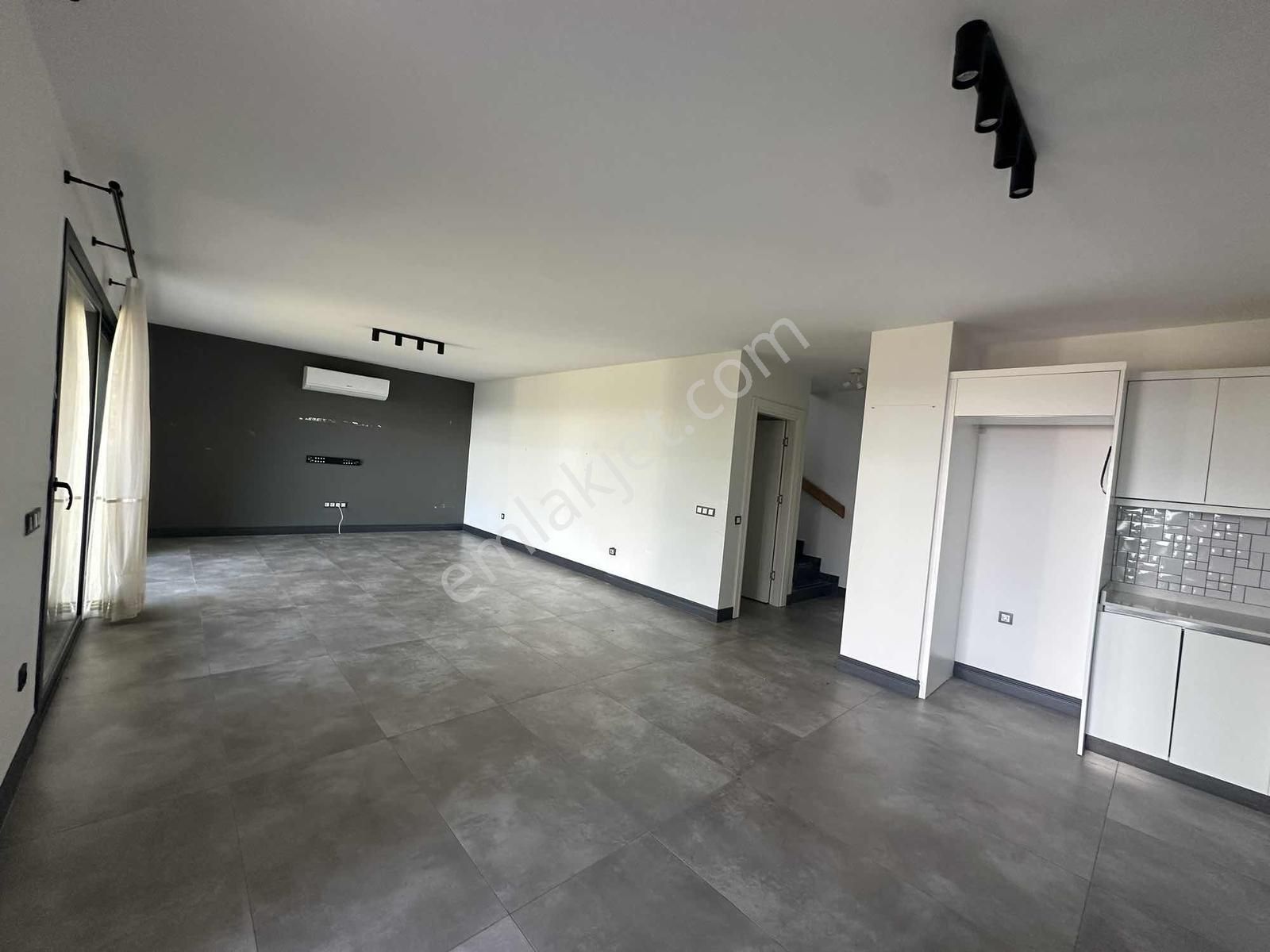 Bodrum Yahşi Kiralık Mustakil Bahçeli Dubleks - Görsel 14