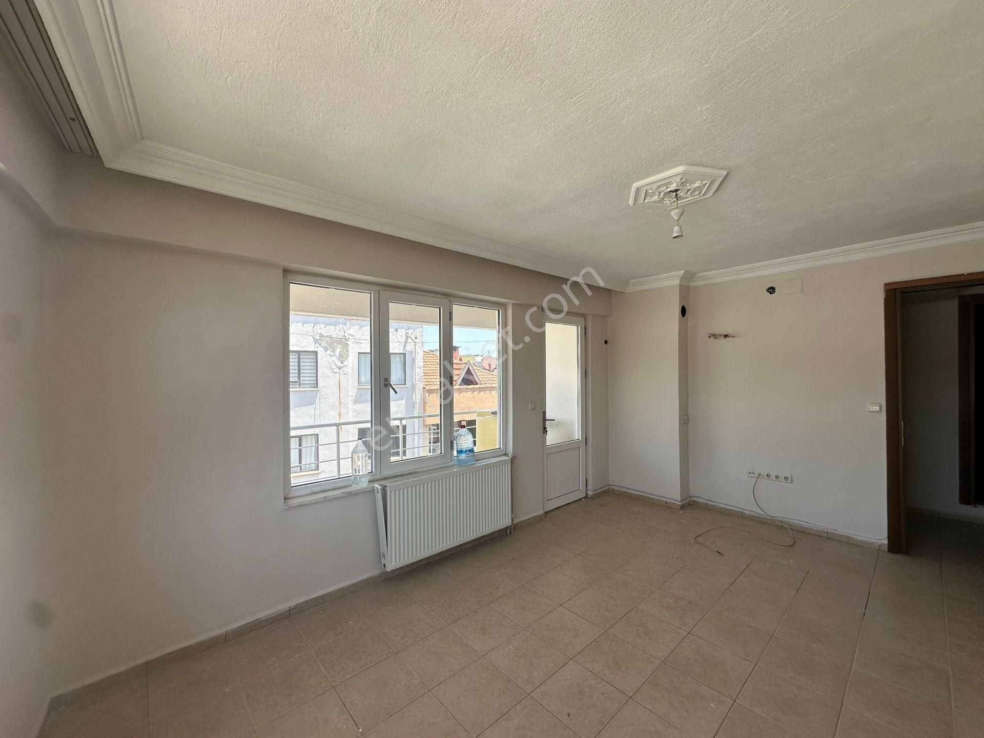 Ortaca Cumhuriyet De 3+1 Daire Kiralık - Görsel 3