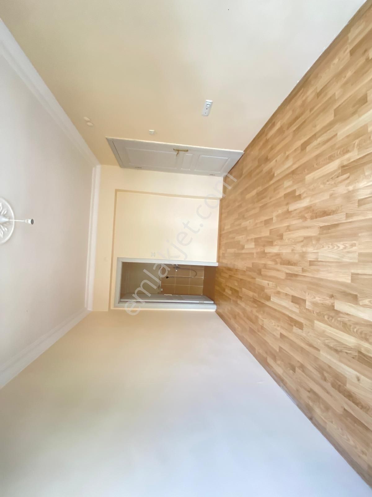 Topçu Mah Acil Satılık 3+1 Arakat Çift Banyolu Ön Cephe Daire - Görsel 14