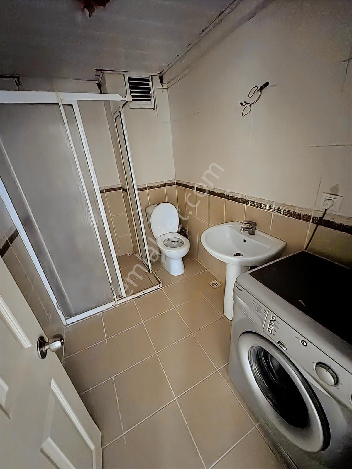 Görüklede Trio Ya 3 Dk Ayrı Mutfaklı 1+1 Eşyalı Kiralık Daire - Görsel 9