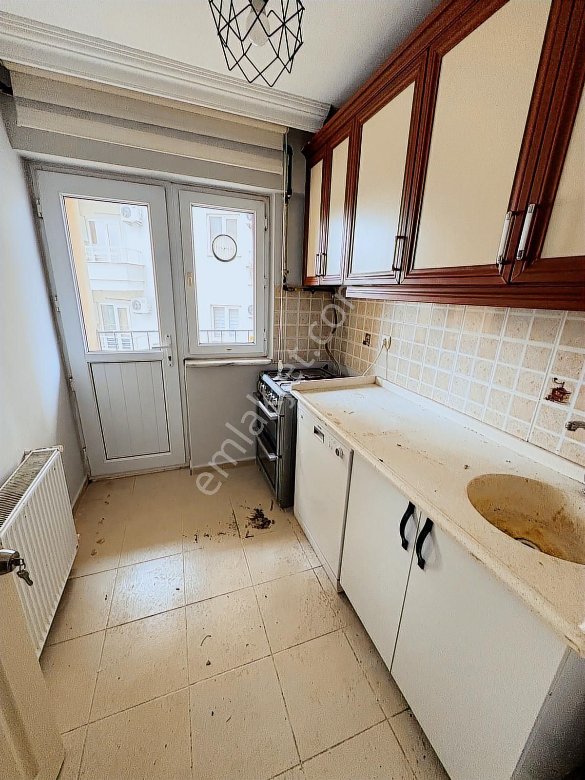 Görüklede Trio Ya 3 Dk Ayrı Mutfaklı 1+1 Eşyalı Kiralık Daire - Görsel 3