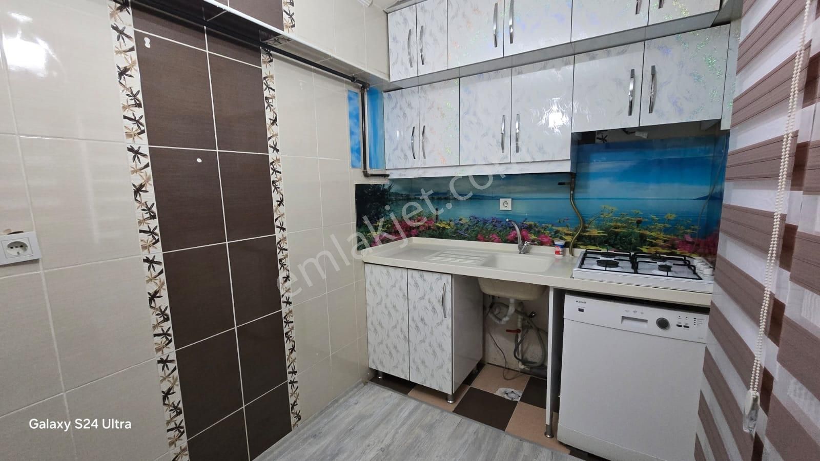 İstasyon Mah Satılık Eşyalı 2+1 Giriş Kat Ön Cephe Daire - Görsel 9