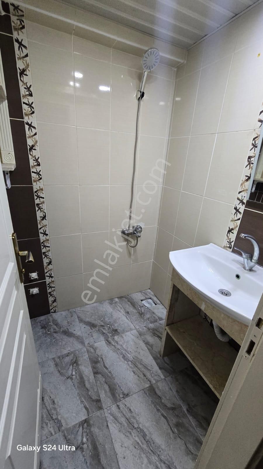 İstasyon Mah Satılık Eşyalı 2+1 Giriş Kat Ön Cephe Daire - Görsel 21