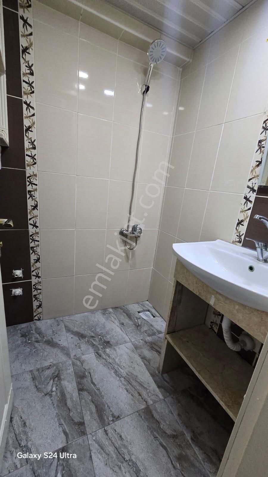 İstasyon Mah Satılık Eşyalı 2+1 Giriş Kat Ön Cephe Daire - Görsel 22