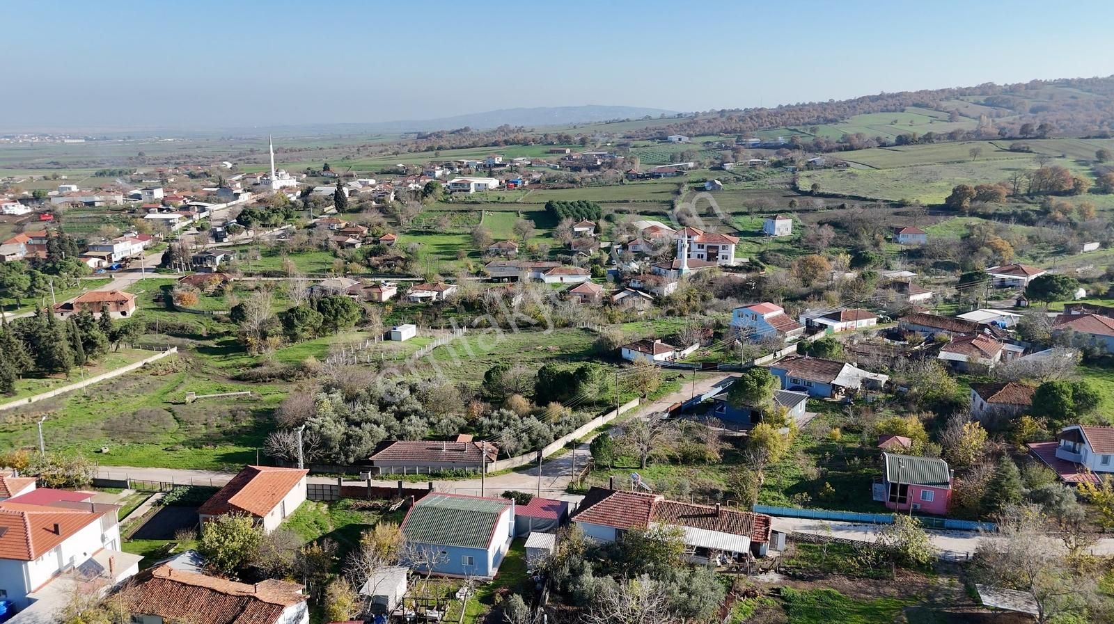 %50 İki Kat 584 M2 Göl Manzaralı Müstakil Ev Arsası - Görsel 10