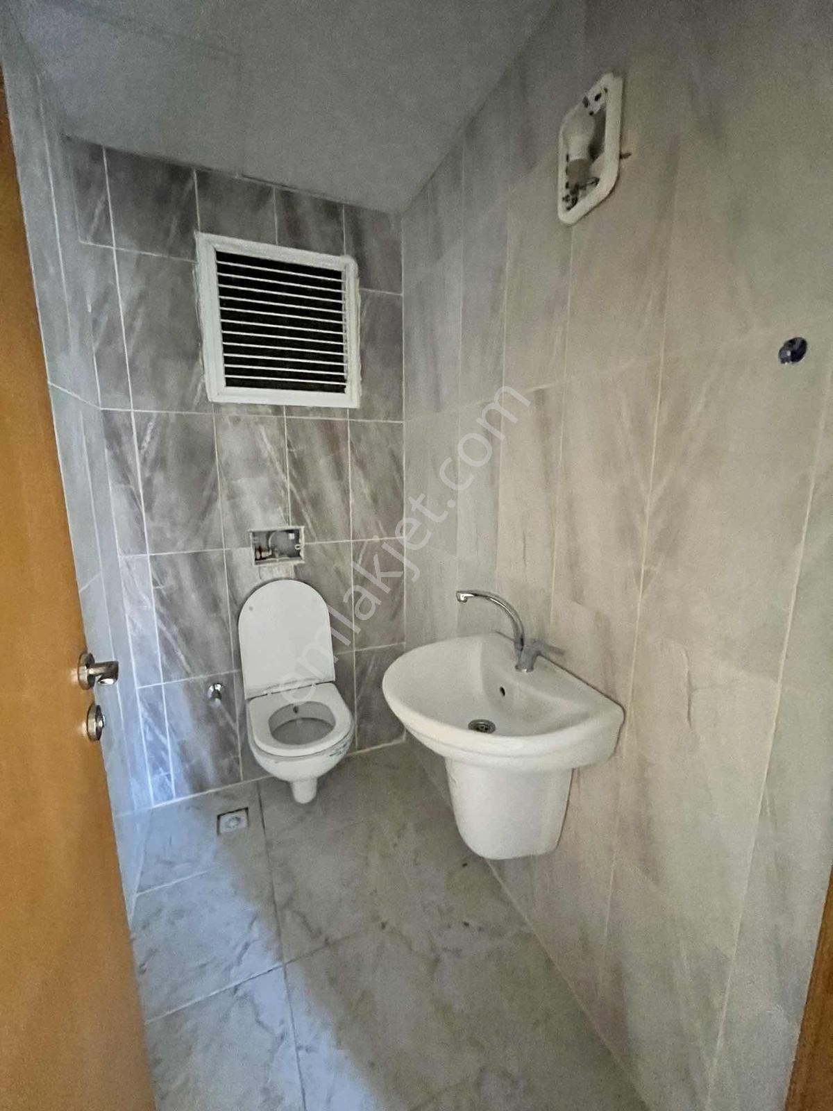 Kule Park'dan Cadde Üzeri Site İçi Havuzlu Satılık 2+1 Daire - Görsel 20
